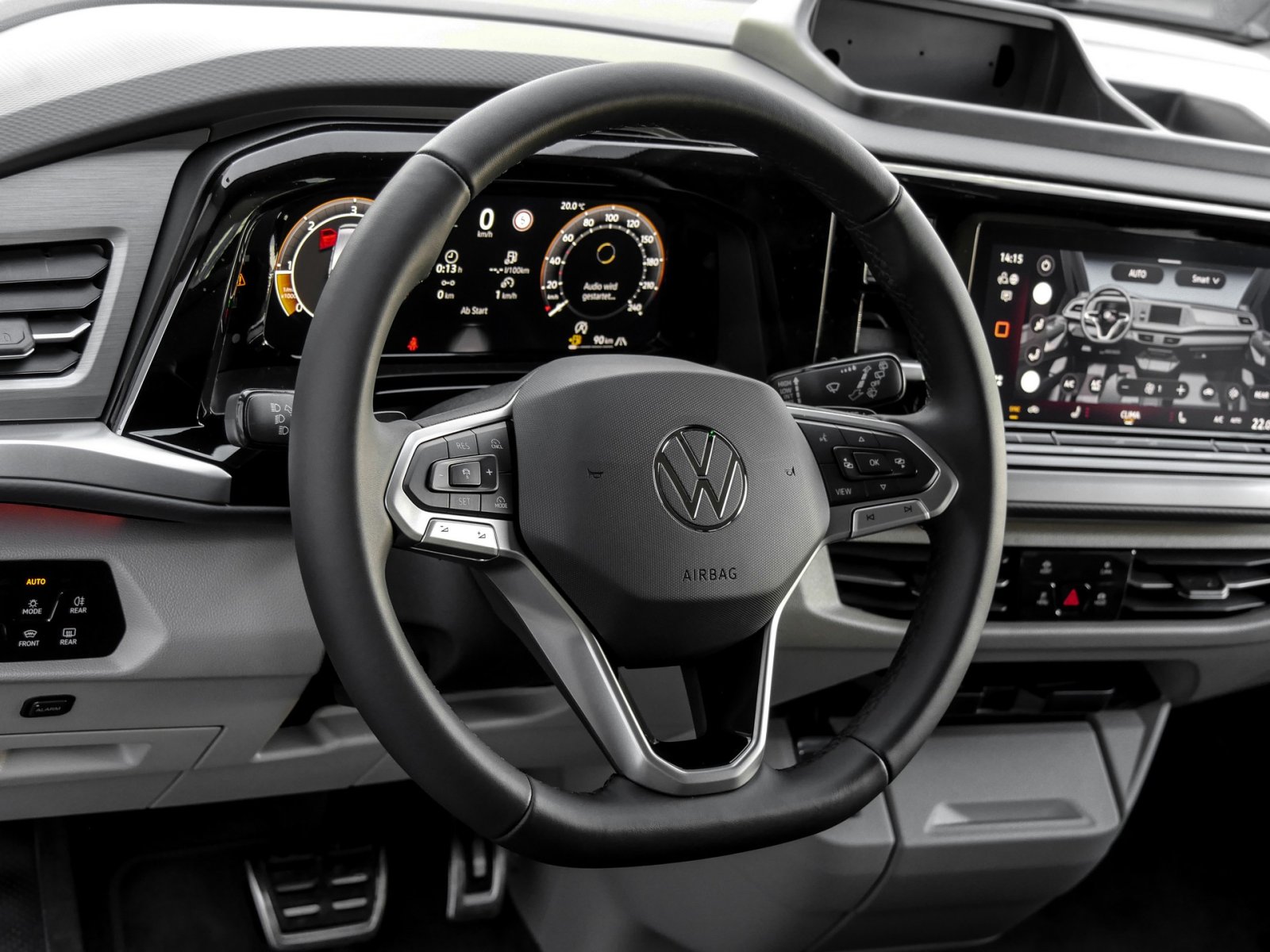 Volkswagen T7 Multivan 2.0 TAXI DSG LÜ STANDHZG AHK