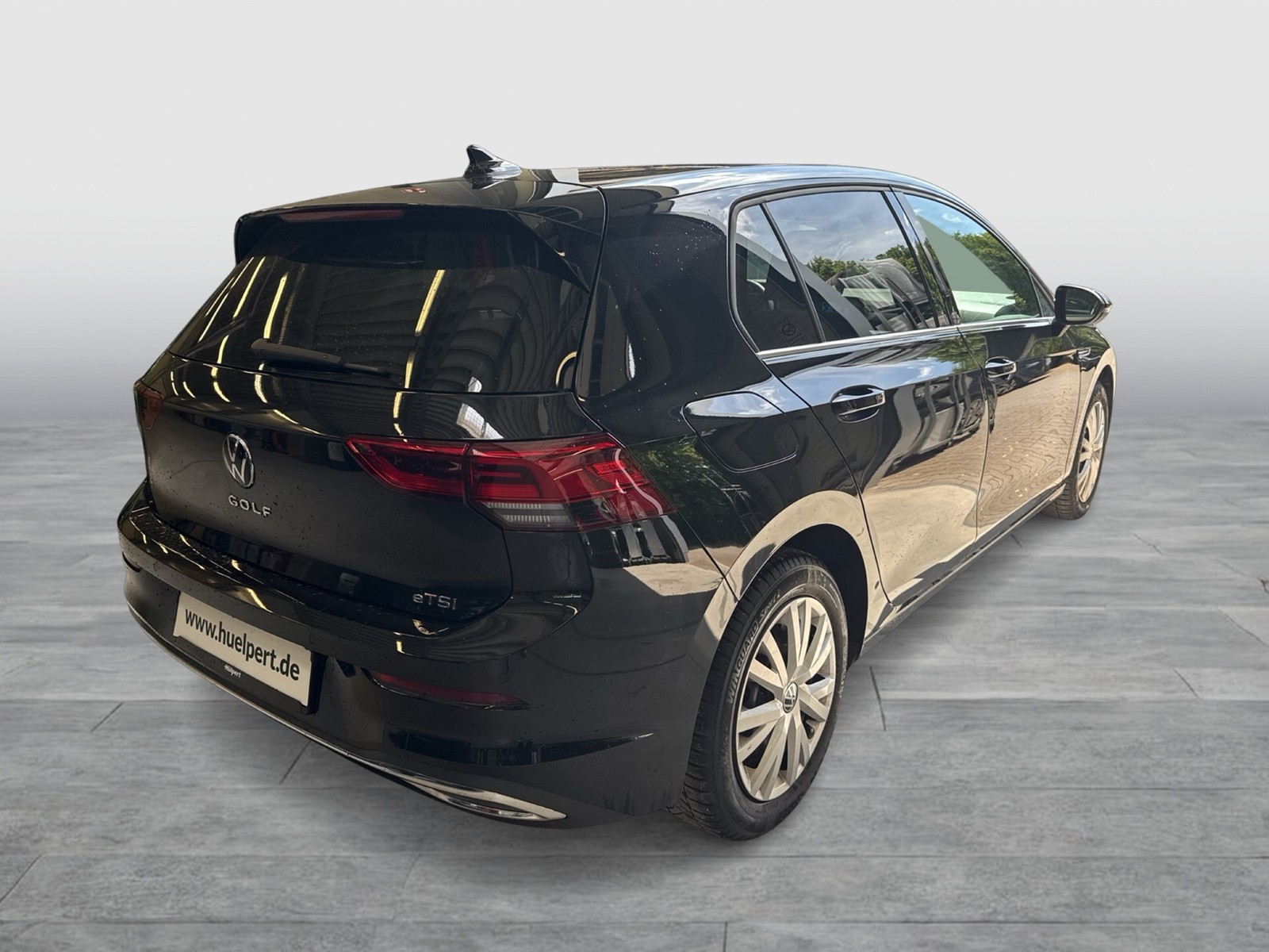 Volkswagen Golf 1.5 eTSI STYLE KAMERA LED+ ACC ALU17"