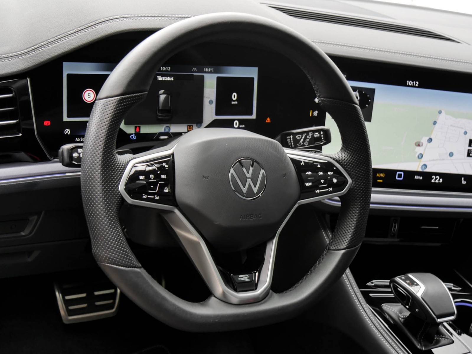 Volkswagen Touareg V6 TSI R-LINE NEUES MODELL STANDHZ. PANO