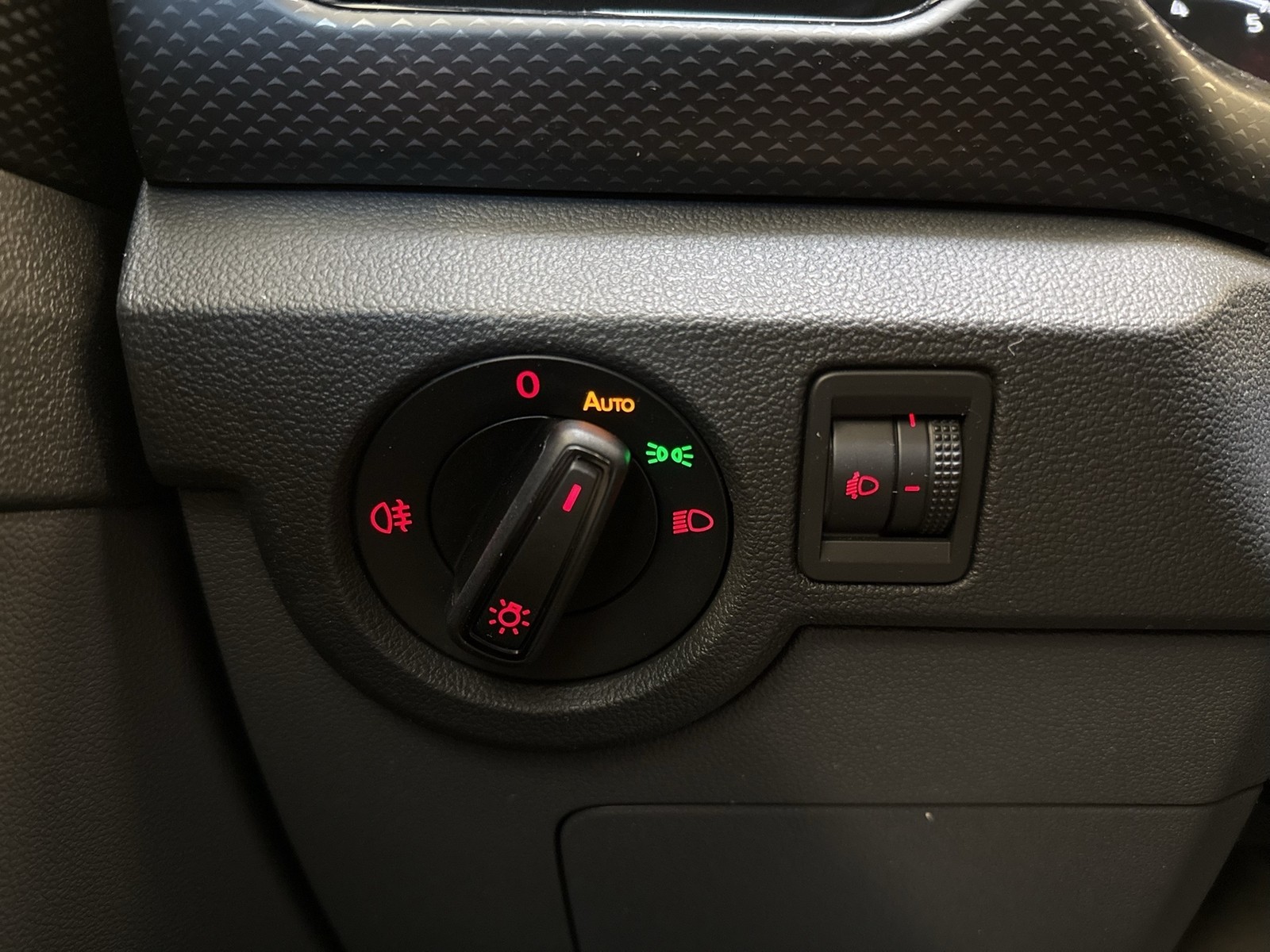 Volkswagen T-Cross 1.0 LIFE CAM ACC CARPLAY ALU SITZHEIZUNG