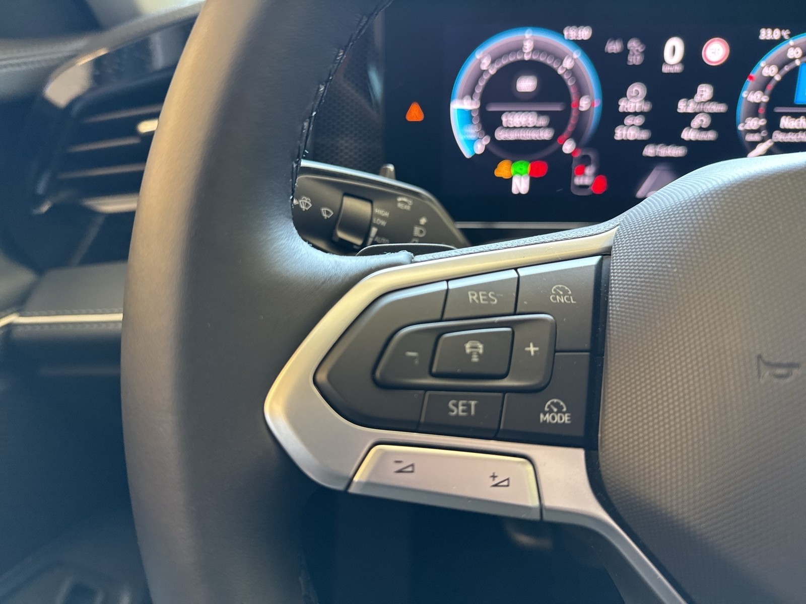 Volkswagen Passat Variant 2.0 BUSINESS CAM ACC EKLAPPE NAVI