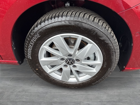 Volkswagen Caddy 1.5 LIFE CAM ACC ALU NAVI LED CARPLAY