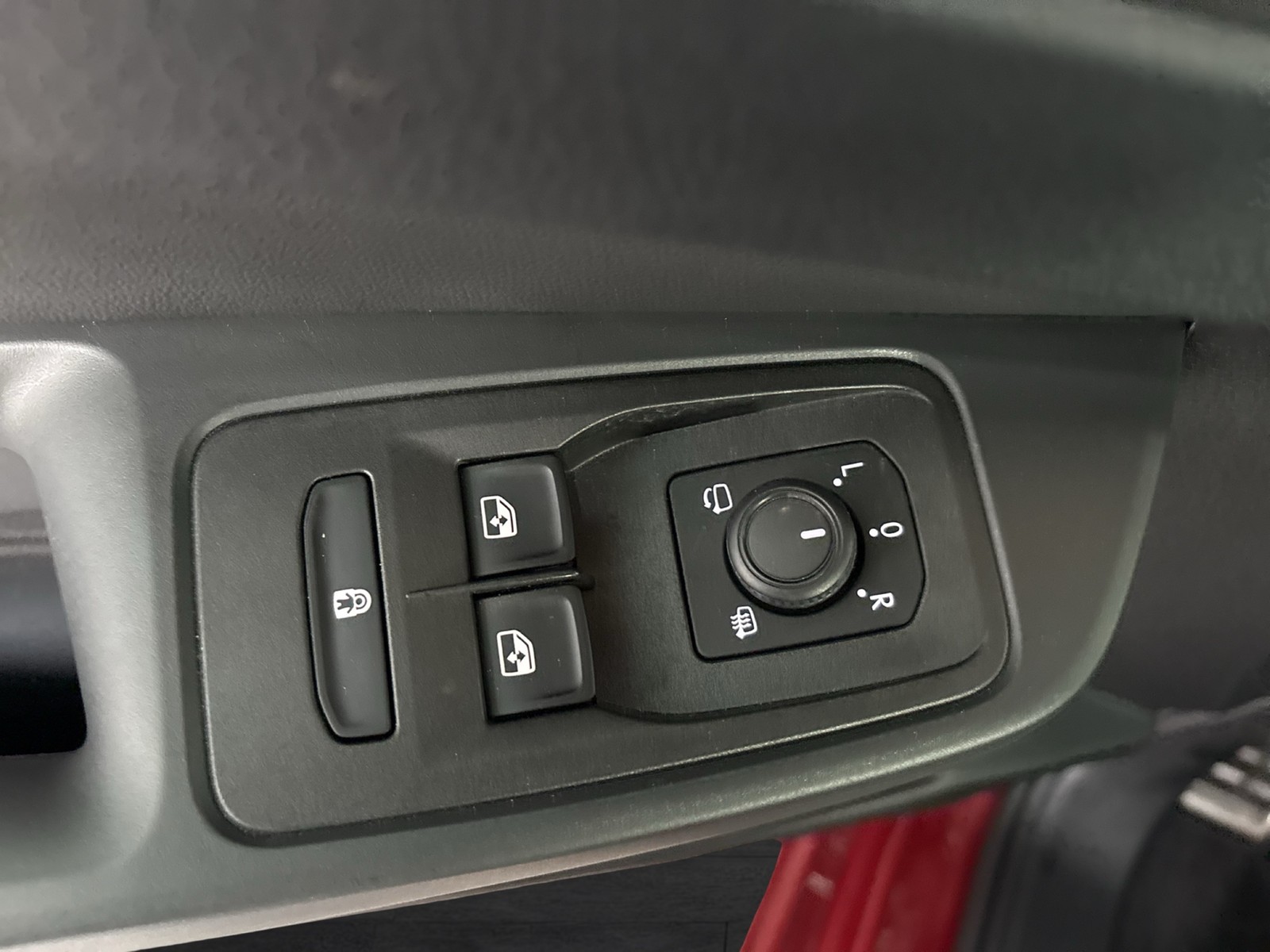 Volkswagen Caddy 2.0 GOAL CAM ACC LM17 NAVI LED SITZHEIZUNG