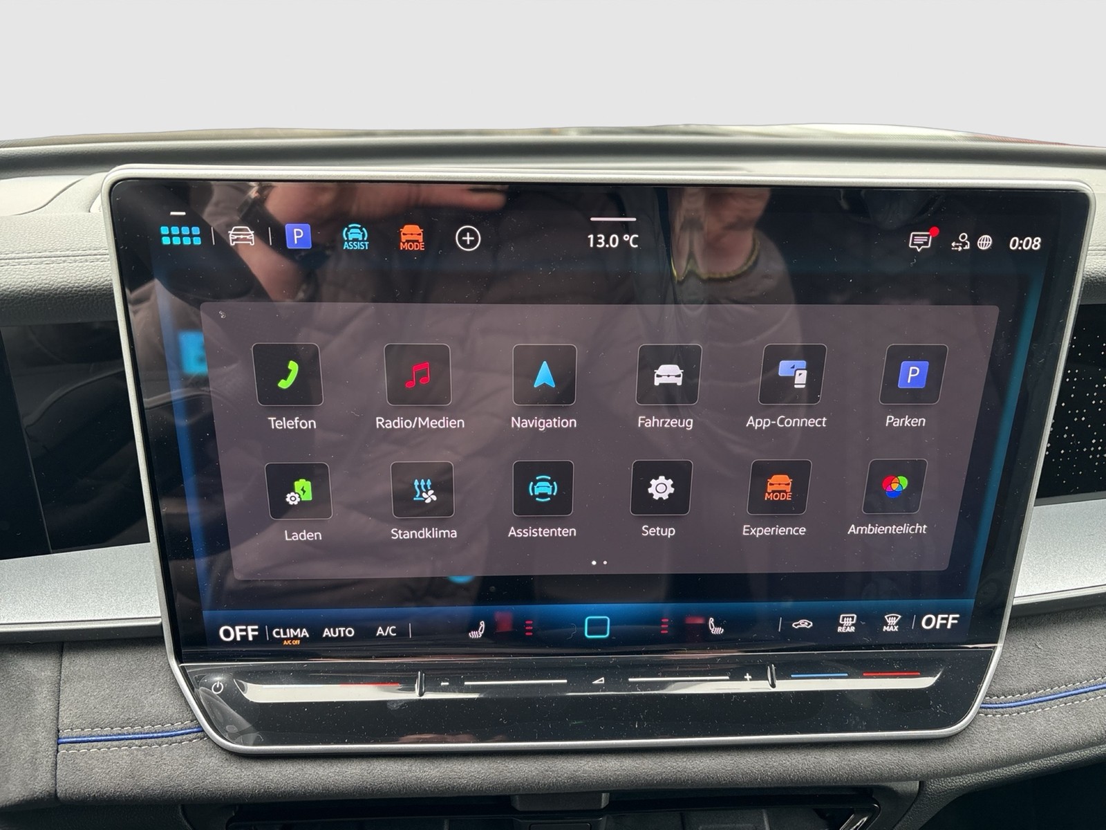 Volkswagen Tayron 1.5 HYBRID R-LINE BLACK STYLE AHK 360°CAM