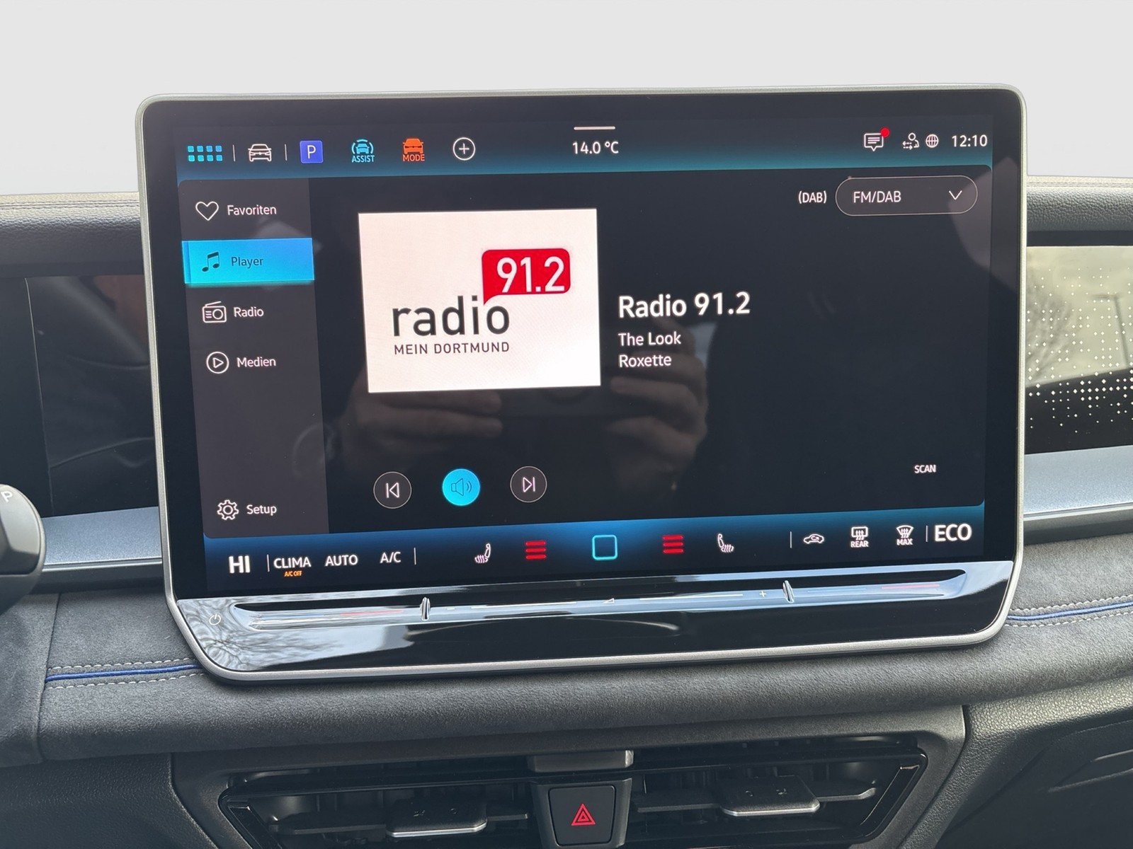 Volkswagen Tayron 1.5 HYBRID R-LINE BLACK STYLE AHK 360°CAM