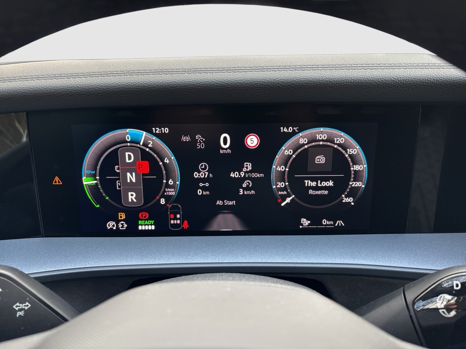 Volkswagen Tayron 1.5 HYBRID R-LINE BLACK STYLE AHK 360°CAM