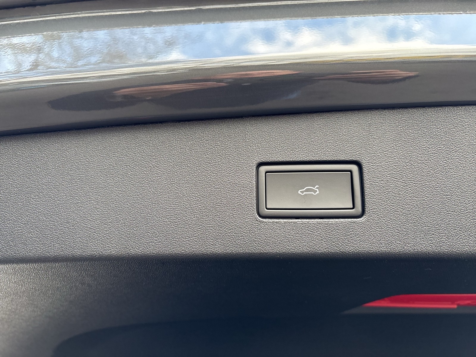 Volkswagen Tayron 1.5 HYBRID R-LINE BLACK STYLE AHK 360°CAM