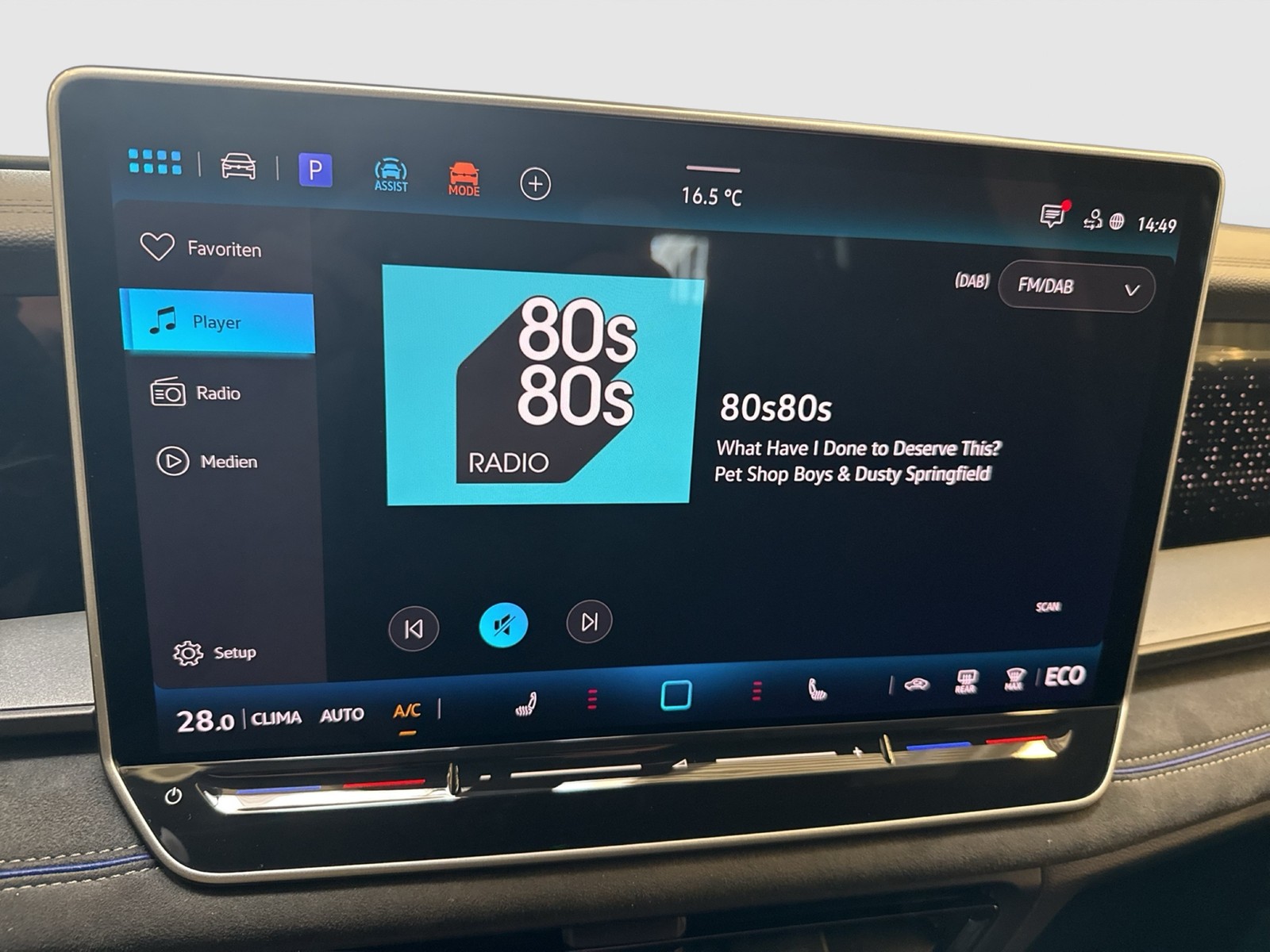 Volkswagen Tayron 1.5 HYBRID R-LINE BLACK STYLE AHK 360°CAM