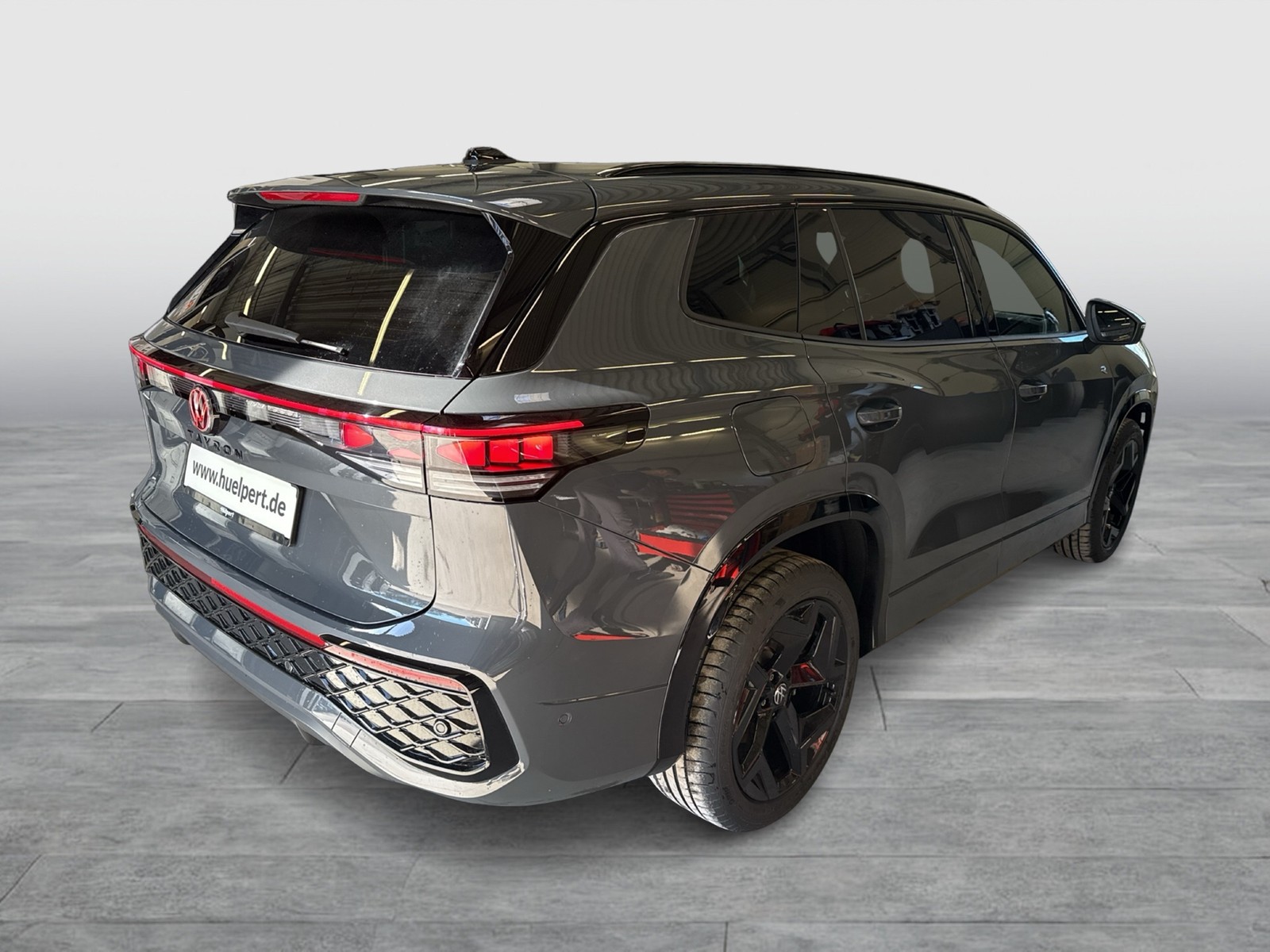 Volkswagen Tayron 1.5 HYBRID R-LINE BLACK STYLE AHK 360°CAM