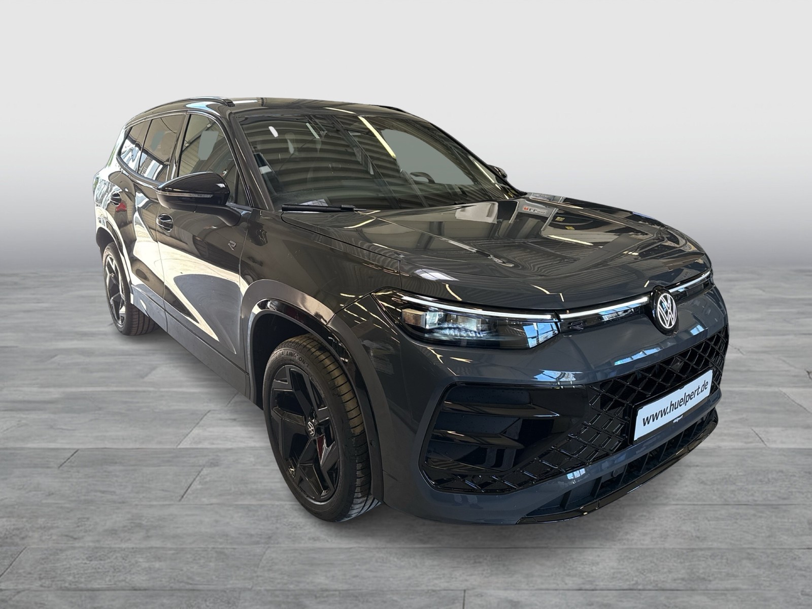 Volkswagen Tayron 1.5 HYBRID R-LINE BLACK STYLE AHK 360°CAM