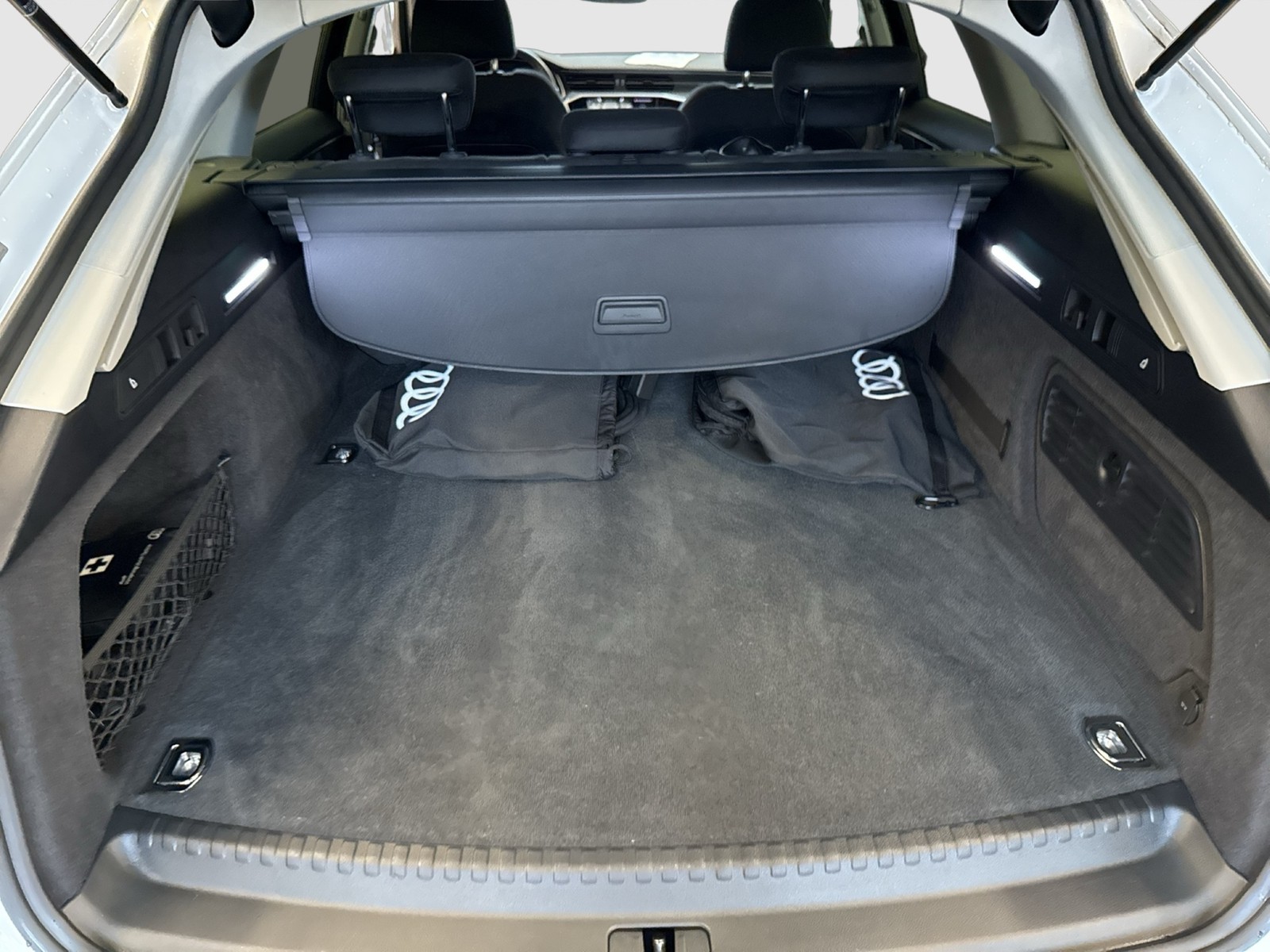Audi A6 Avant 50 Qu. HYBRID sport B&O CAM LM19