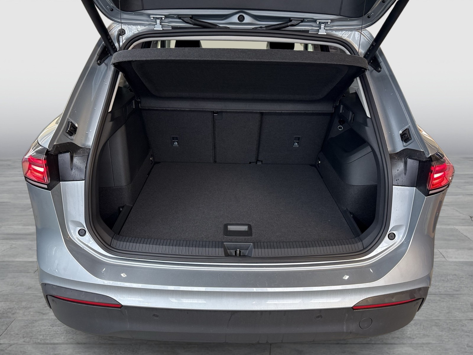 Volkswagen Tiguan 1.5 HYBRID LIFE 360°CAM ACC LM18 NAVI