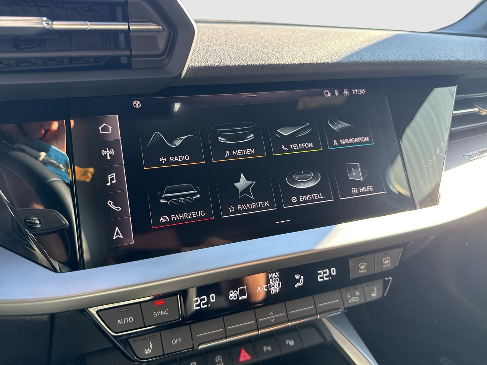 Audi A3 30 advanced ACC NAVI+ LM17 SITZHEIZUNG LED