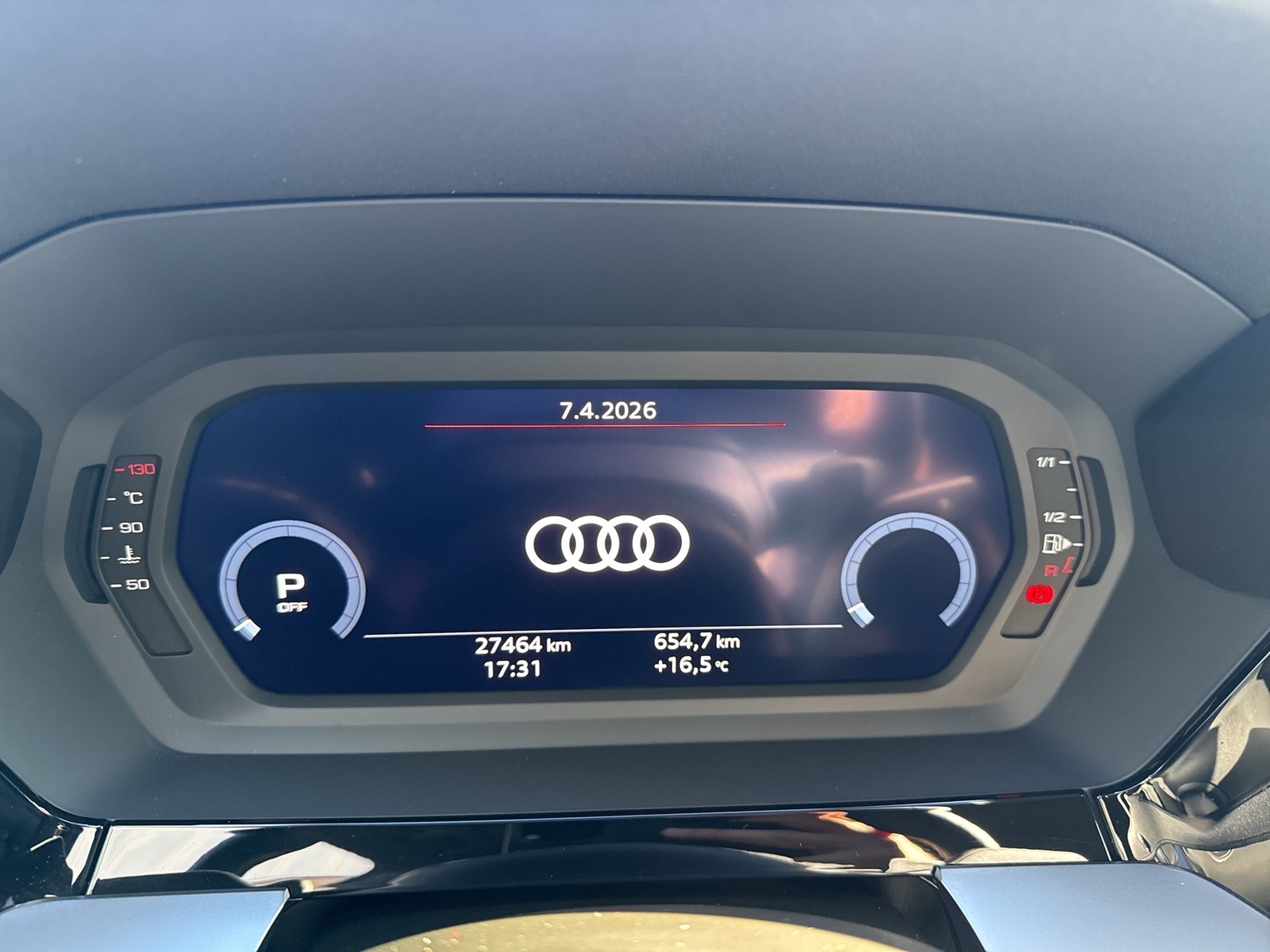Audi A3 30 advanced ACC NAVI+ LM17 SITZHEIZUNG LED