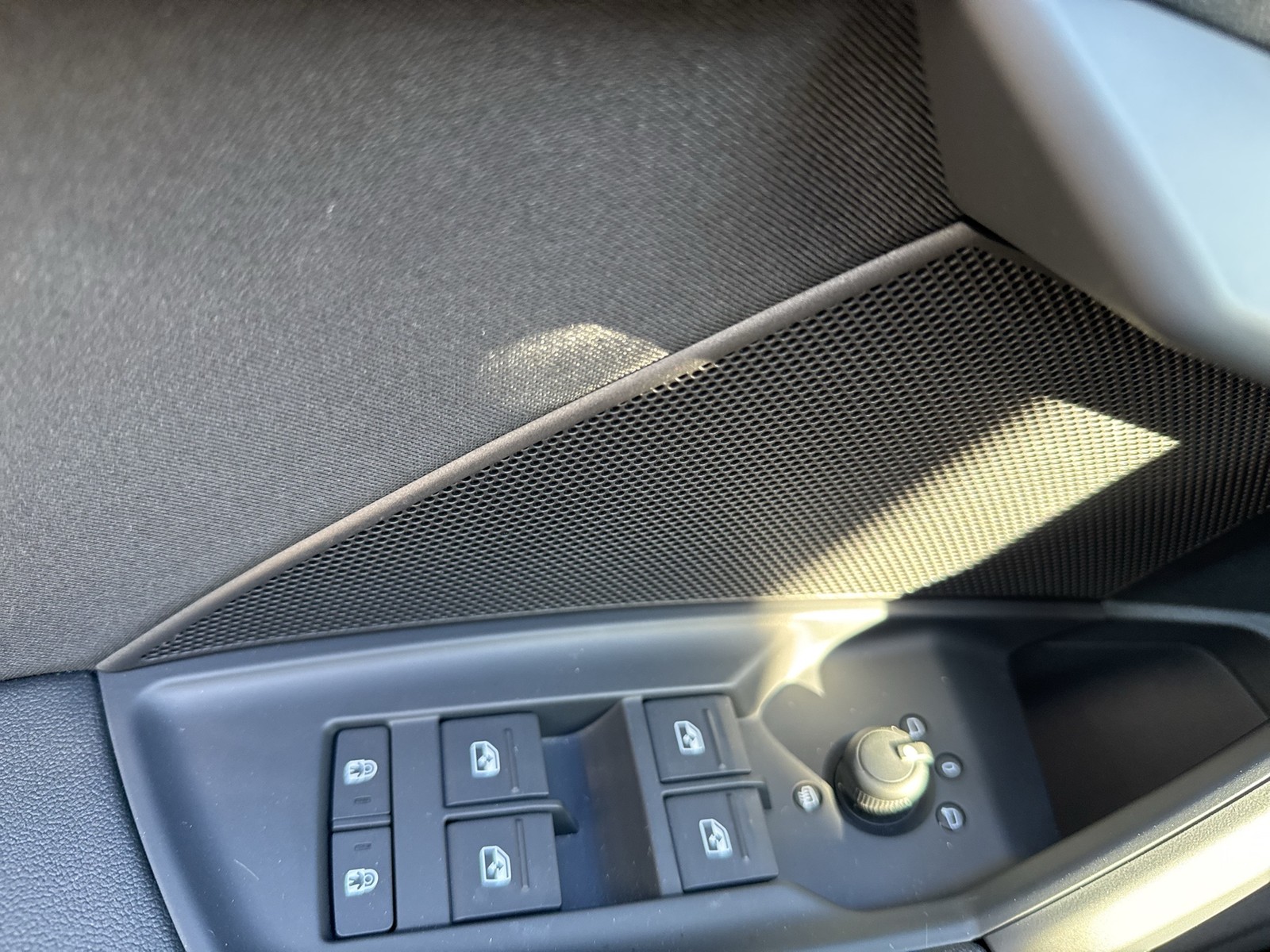 Audi A3 30 advanced ACC NAVI+ LM17 SITZHEIZUNG LED