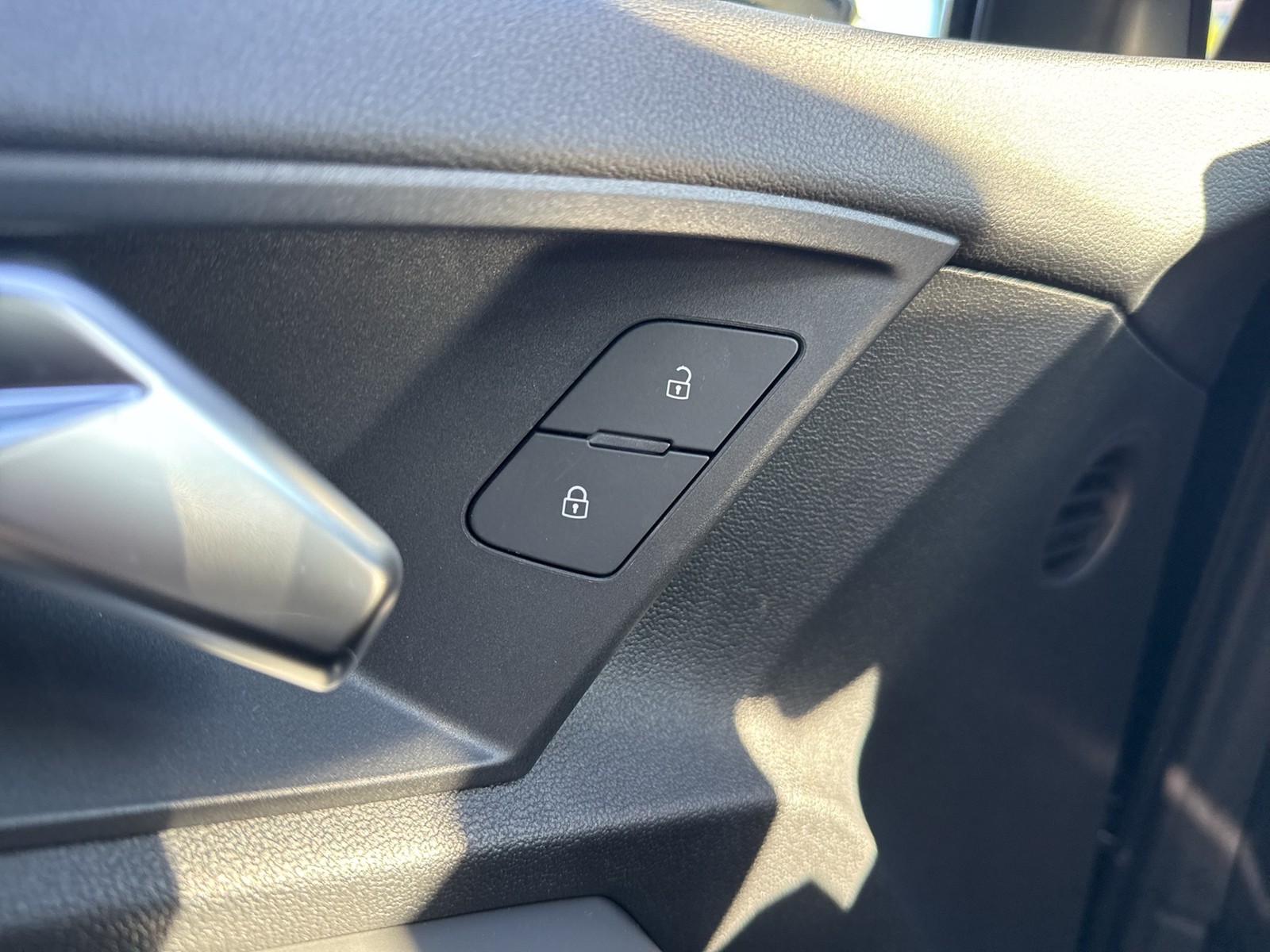 Audi A3 30 advanced ACC NAVI+ LM17 SITZHEIZUNG LED