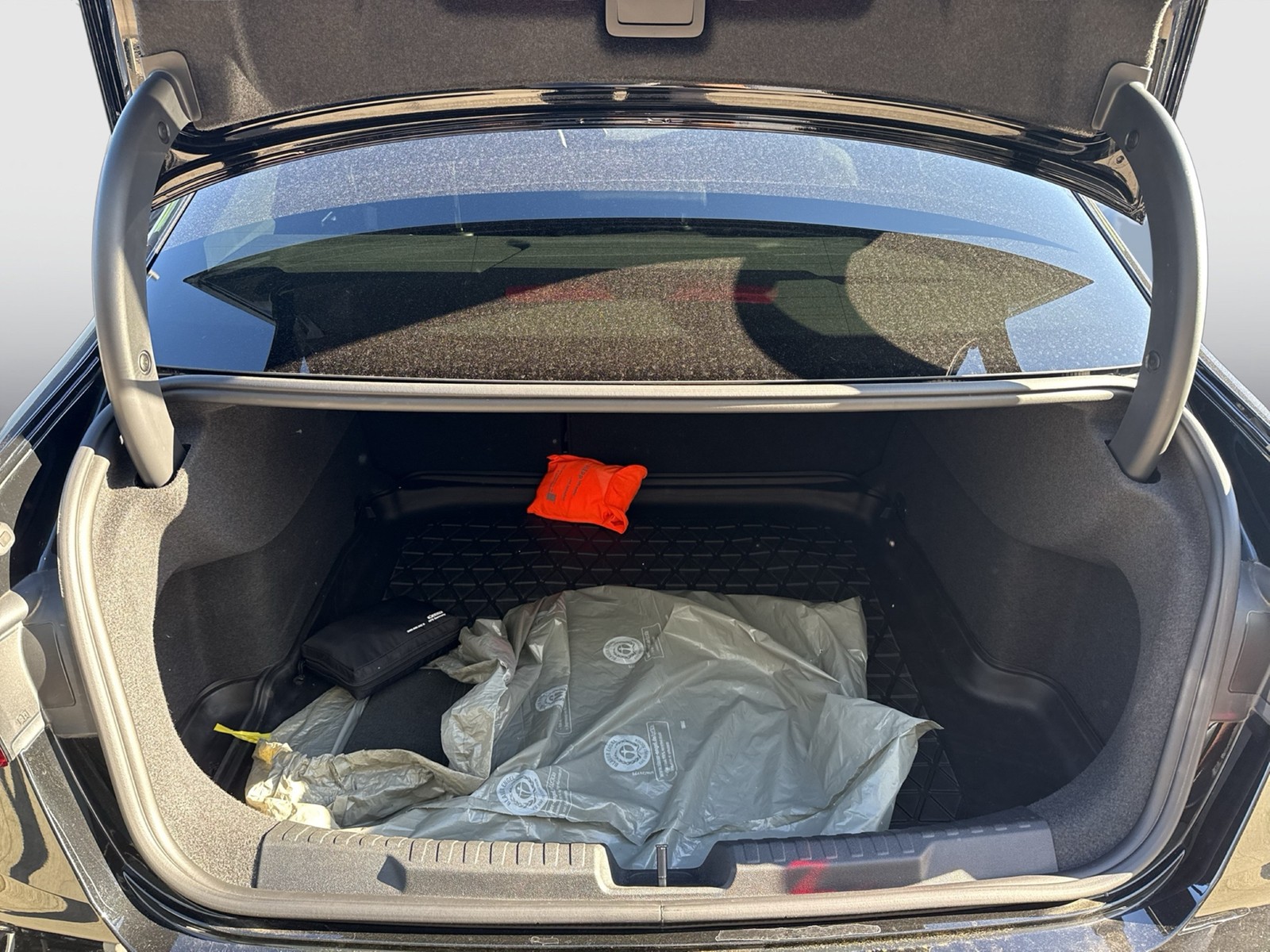 Audi A3 30 advanced ACC NAVI+ LM17 SITZHEIZUNG LED