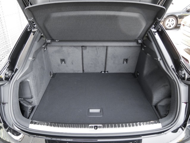 Audi Q3 Sportback 45 HYBRID S LINE KAMERA ACC ALU19 NAVI