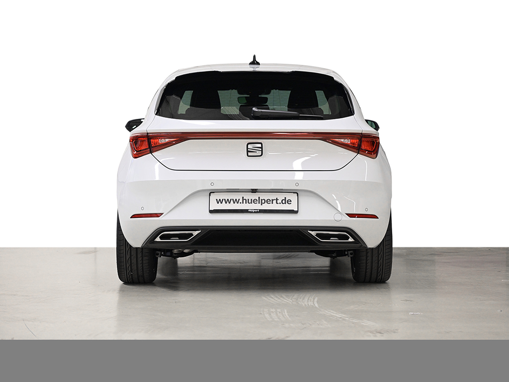 Seat Leon 1.5 eTSI FR BLACK EDITION CAM ACC LM18 NAVI