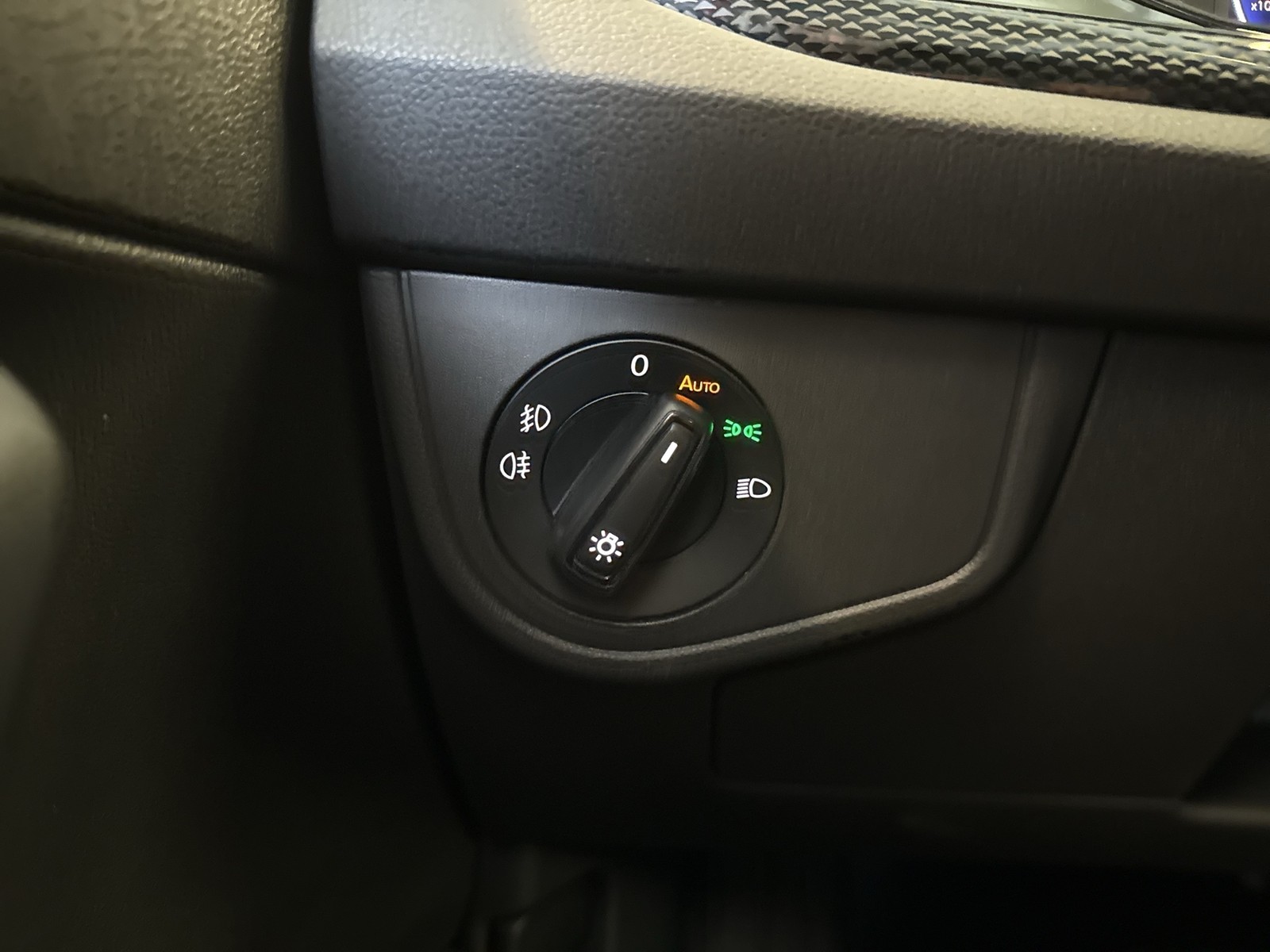 Volkswagen Polo 1.0 LIFE AHK CAM ACC MATRIX NAVI CARPLAY