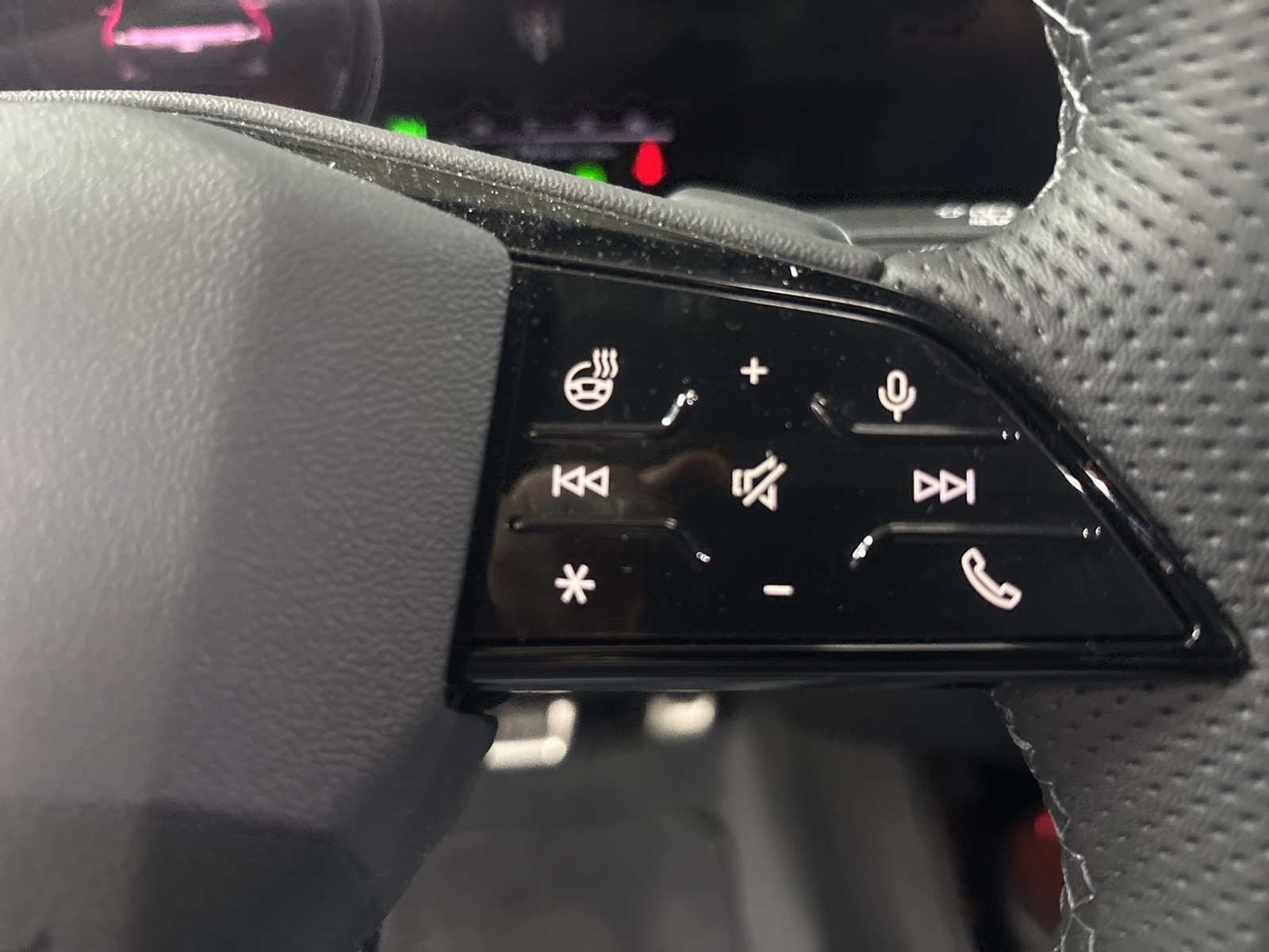 Audi A6 e-tron Avant quattro S LINE TECHPRO PANO 21"