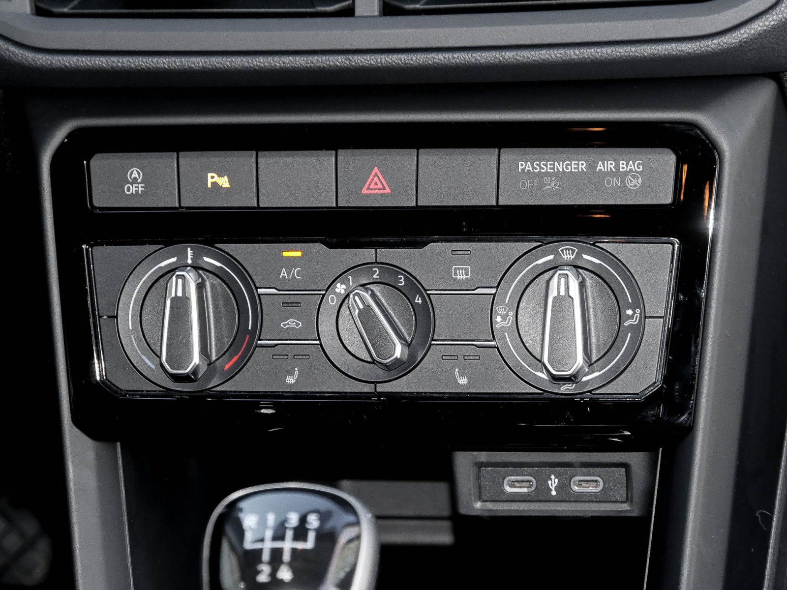 Volkswagen T-Cross 1.0 LIFE CAM ACC ALU NAVI SITZHEIZUNG
