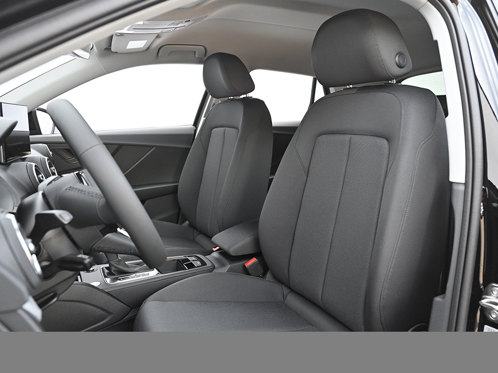 Audi Q2 35 TFSI S tronic advanced Komfortpaket+Assistenzpaket+Klima+