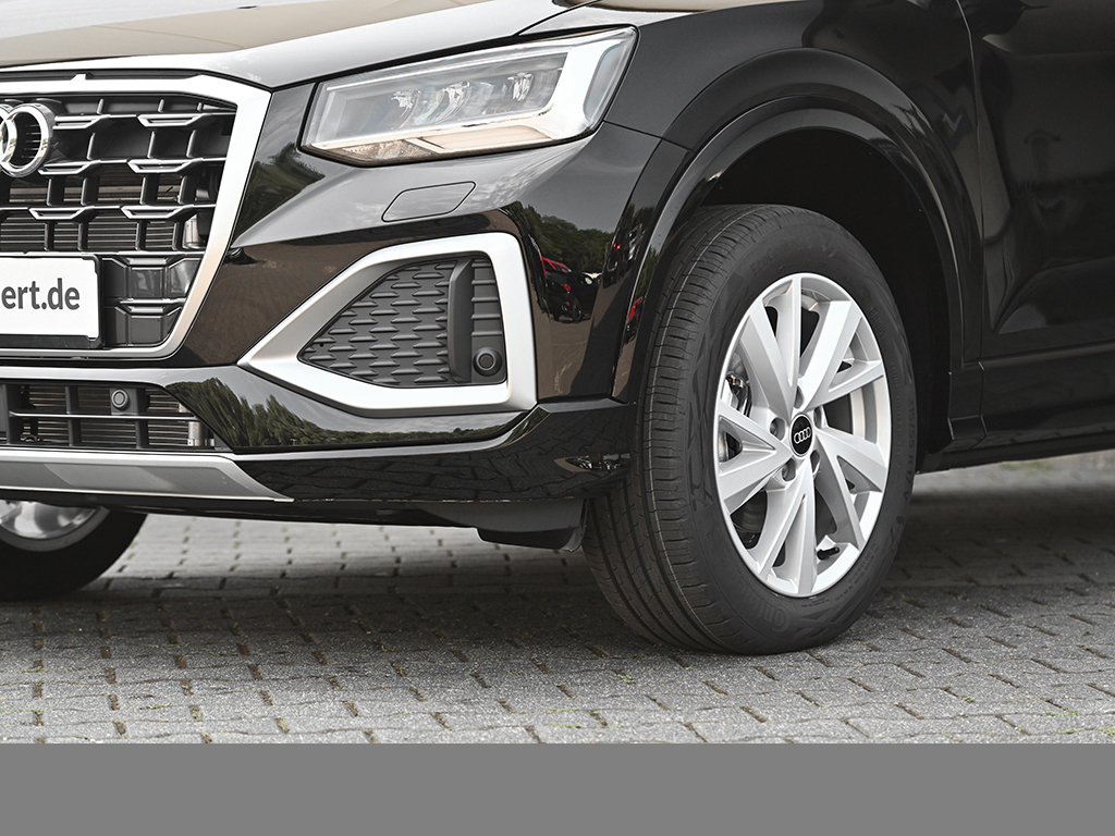 Audi Q2 35 TFSI S tronic advanced Komfortpaket+Assistenzpaket+Klima+