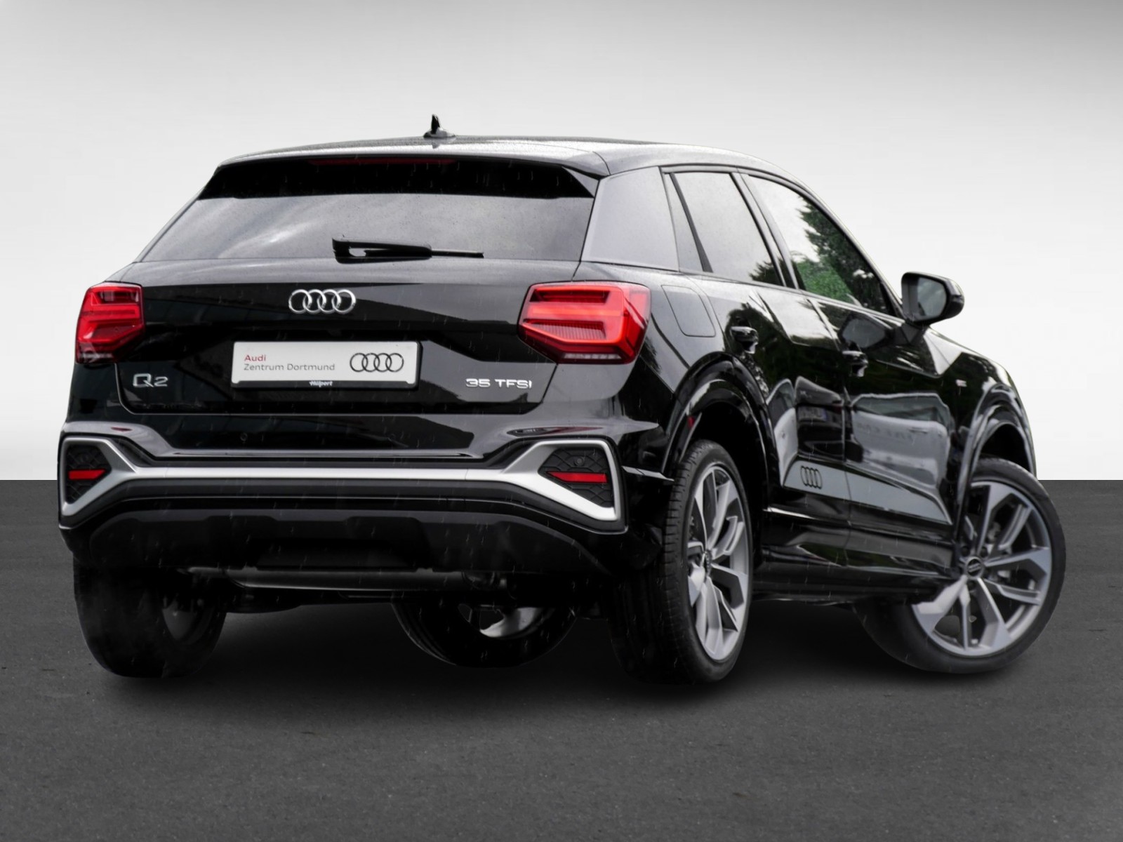 Audi Q2 35 TFSI S tronic S line Kamera+Navi+Sound+LED