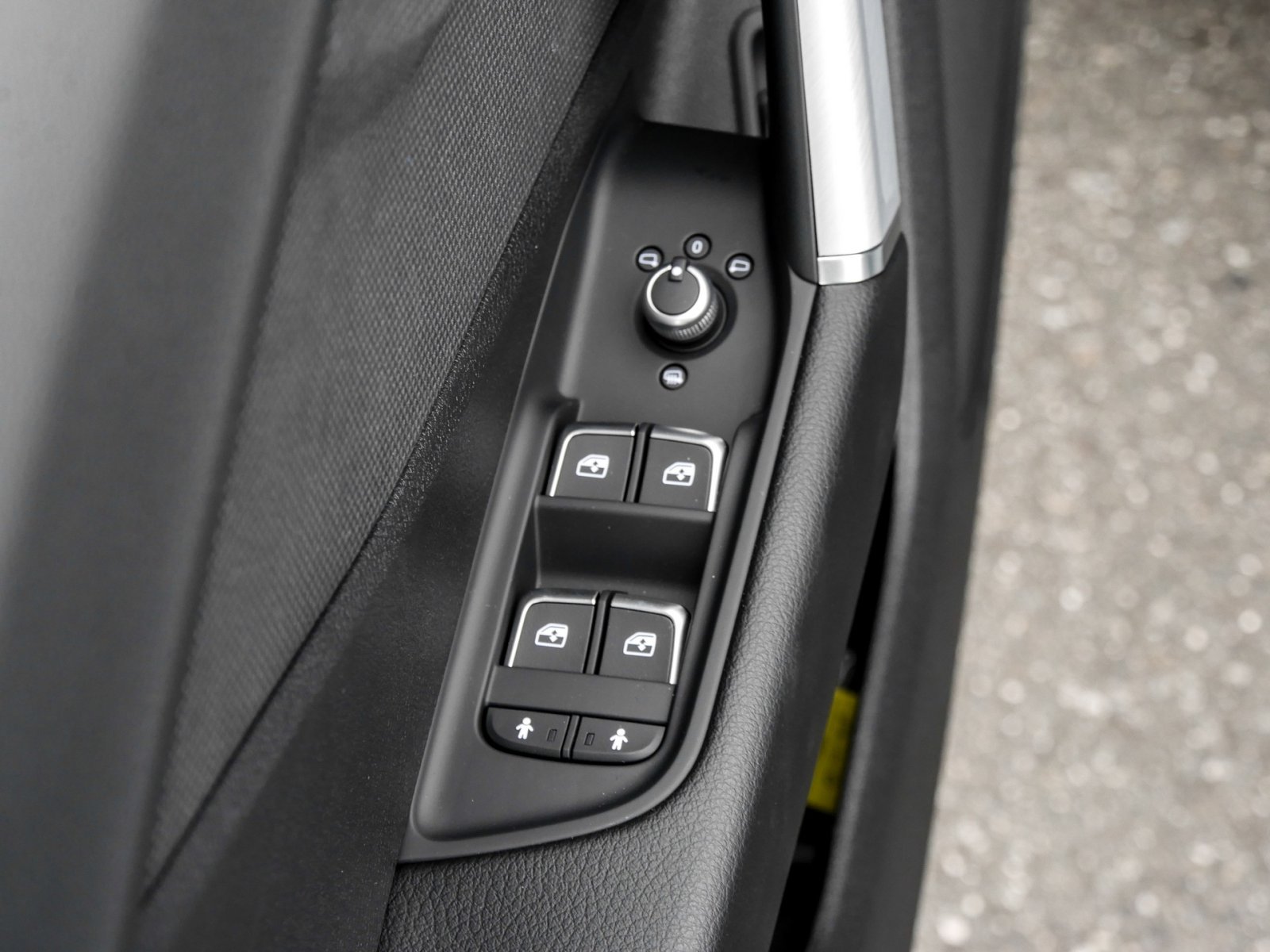 Audi Q2 35 TFSI S tronic S Line Assistenzpaket+AHK+S-Line+Komfortpaket