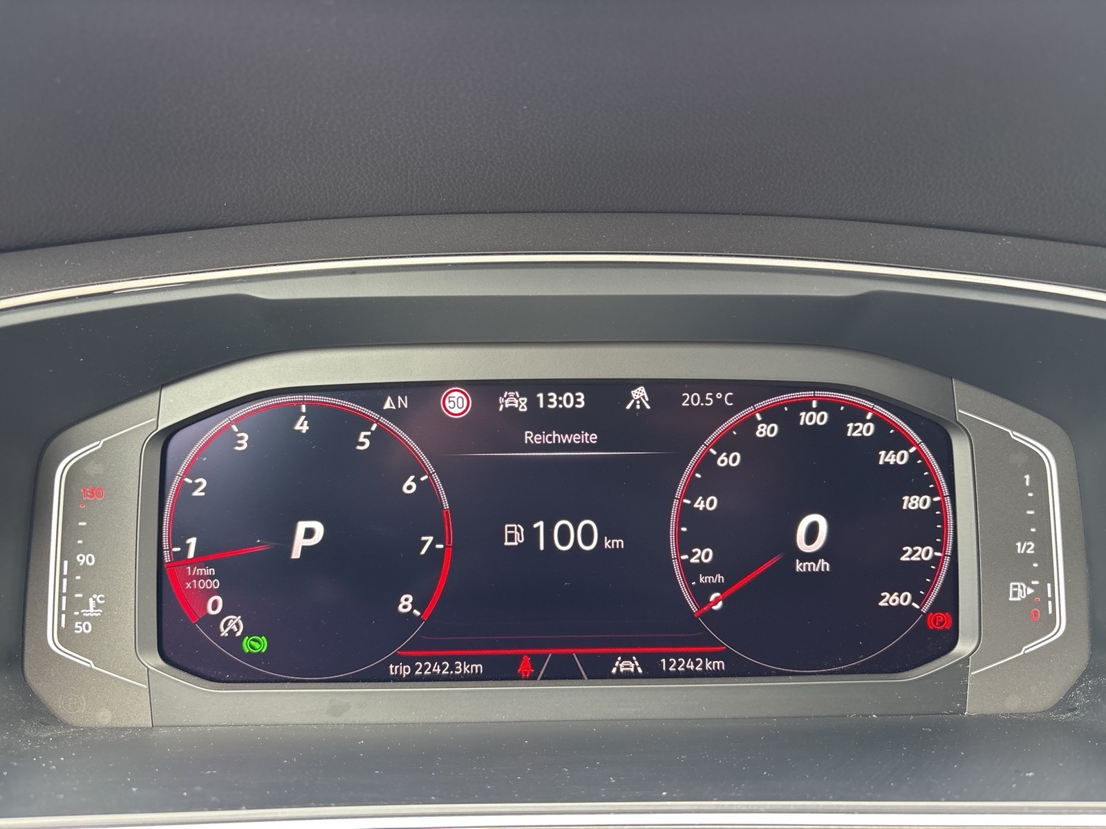 Volkswagen Tiguan Allspace 2.0 R-LINE 4X4 7SITZE STANDHZ.