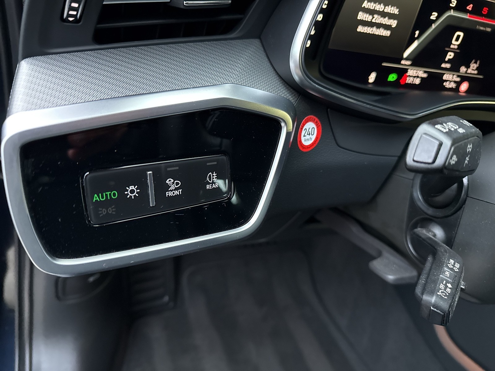 Audi A6 Avant 45 quattro PANO CAM ACC LM19 E-KLAPPE