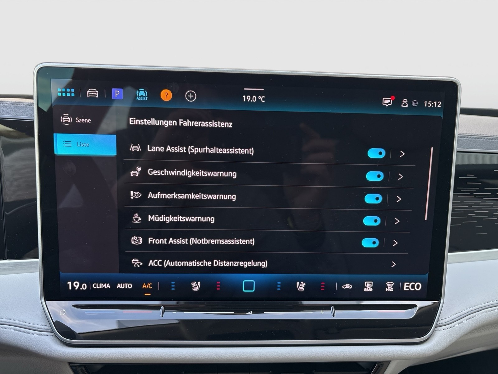 Volkswagen Passat Variant 1.5 HYBRID ELEGANCE AHK 360°CAM