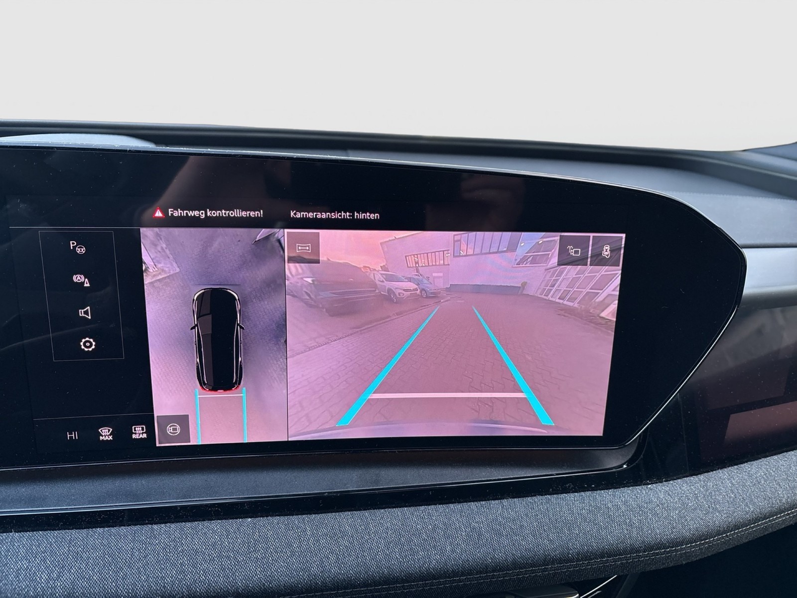 Audi Q6 e-tron quattro S LINE WÄRMEPUMPE PANO B&O CAM