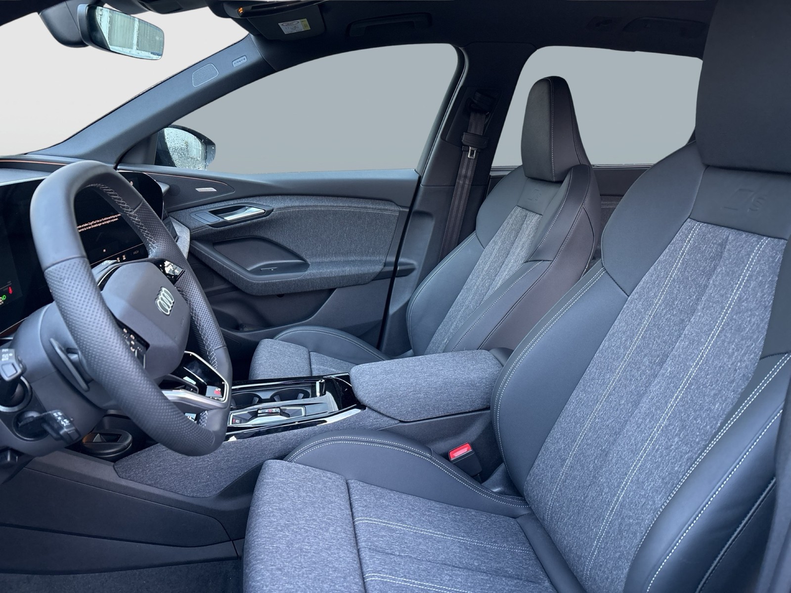 Audi Q6 e-tron quattro S LINE WÄRMEPUMPE PANO B&O CAM