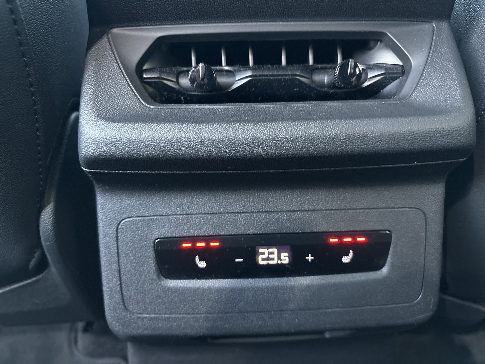 Audi Q6 e-tron quattro S LINE WÄRMEPUMPE PANO B&O CAM