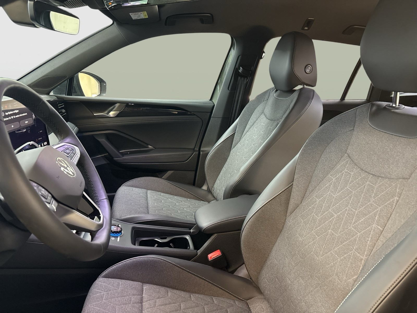 Volkswagen Tiguan 1.5 HYBRID LIFE AHK CAM ACC LM18 NAVI