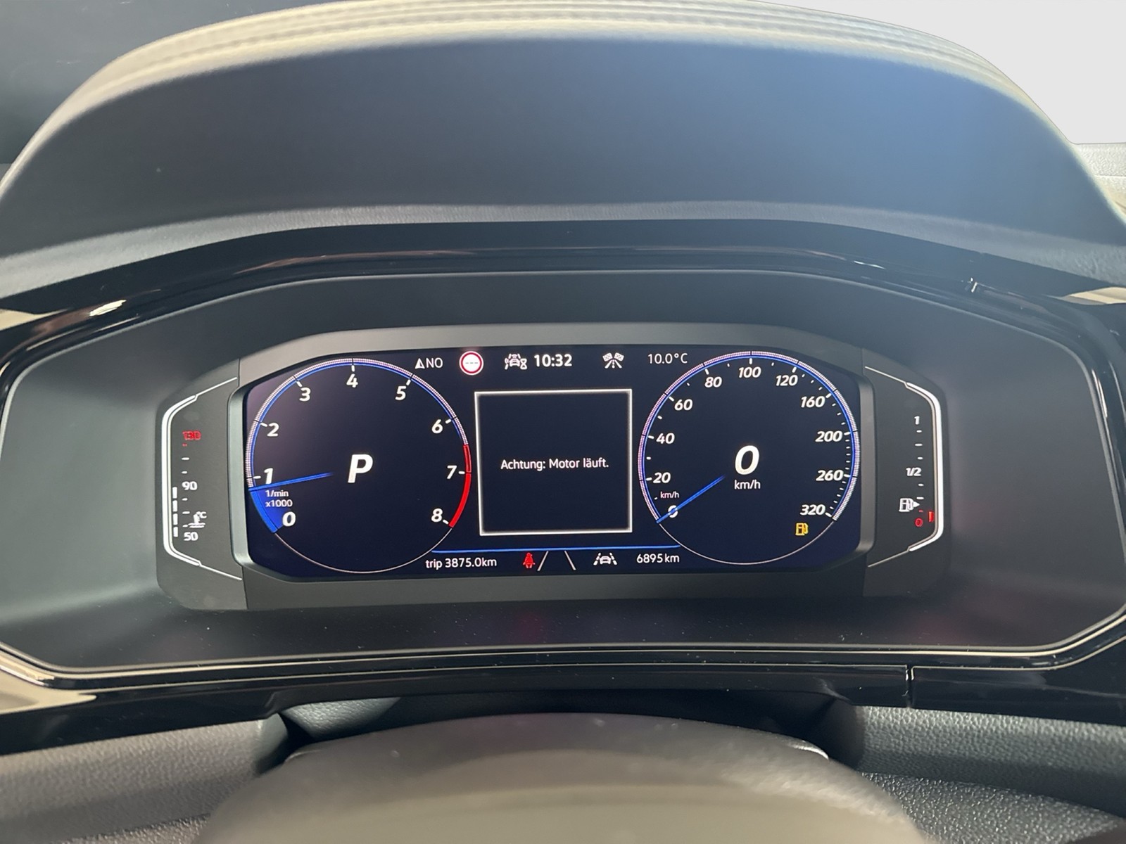 Volkswagen T-Roc 2.0 R BLACK STYLE 4X4 CAM ACC LM18 MATRIX