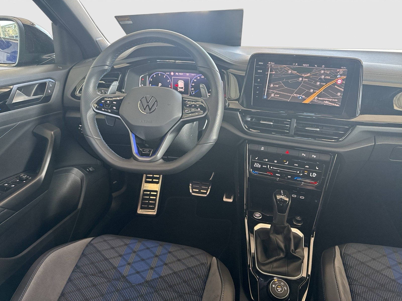 Volkswagen T-Roc 2.0 R BLACK STYLE 4X4 CAM ACC LM18 MATRIX