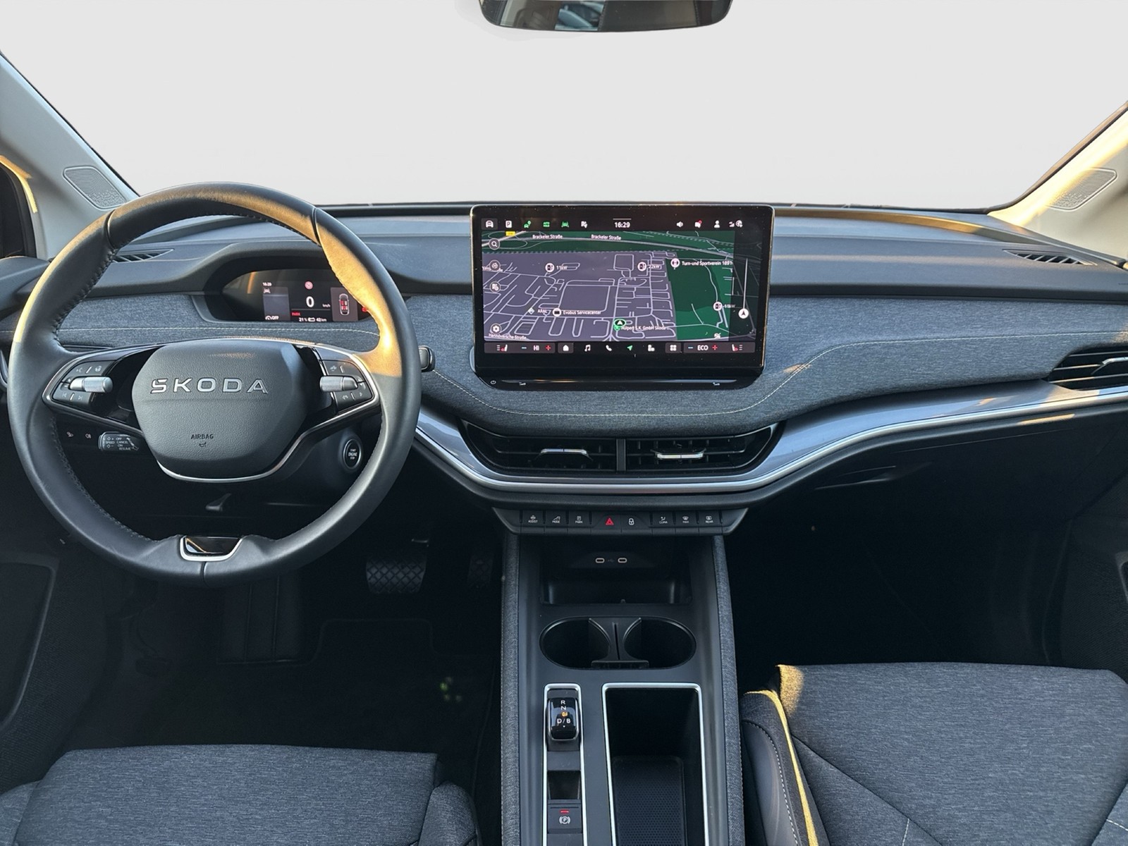 Skoda Elroq 85 LOFT WÄRMEPUMPE AHK CAM ACC LM19 NAVI