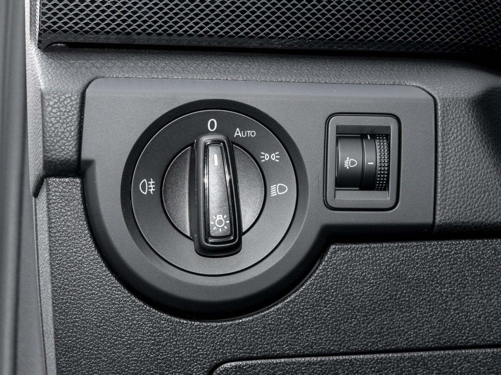 Volkswagen T-Cross 1.0 LIFE ACC ALU LED NAVI SITZHEIZUNG