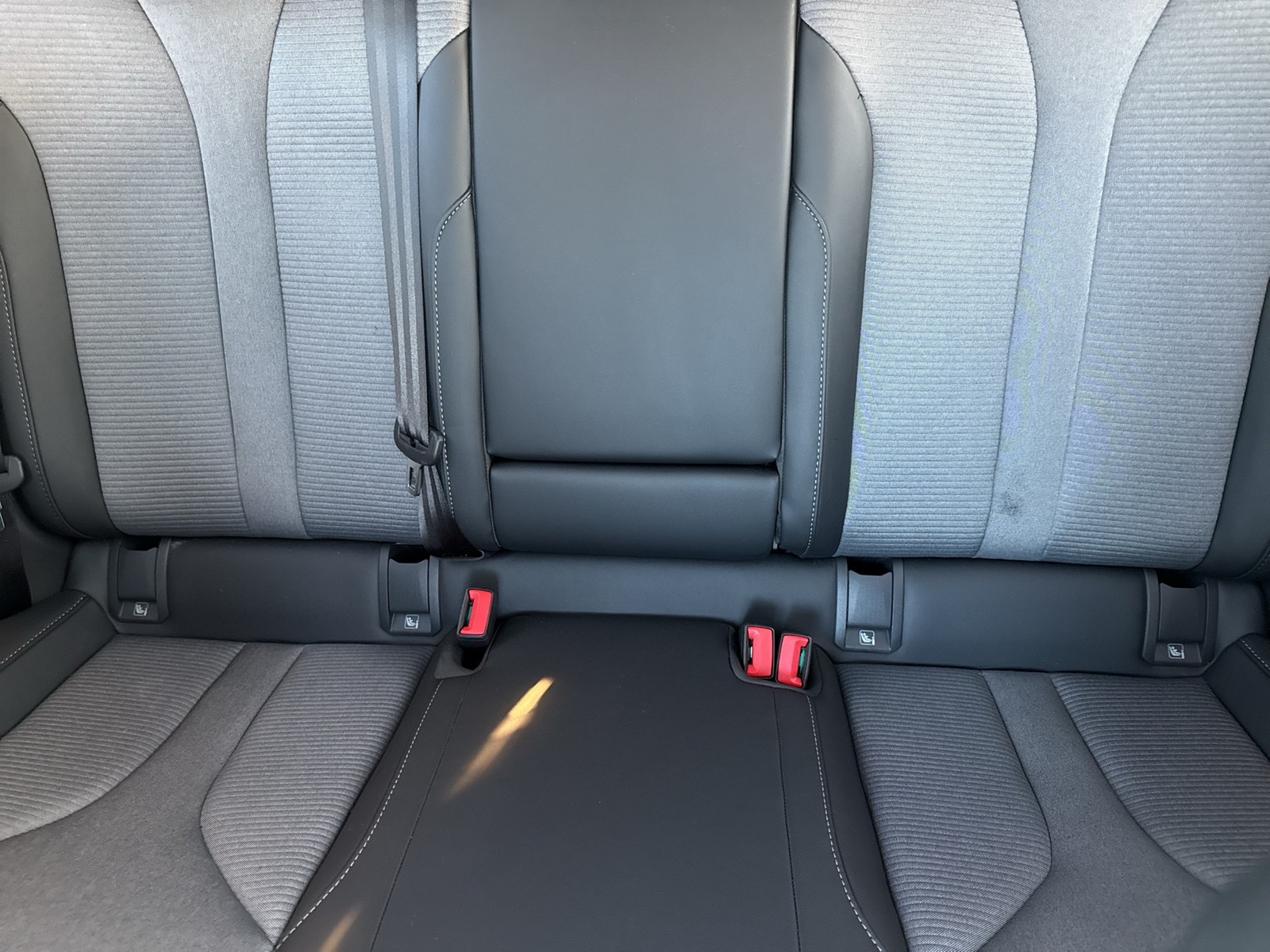 Skoda Enyaq 85x LOFT 4X4 NEUES MODELL PANO AHK CAM ACC