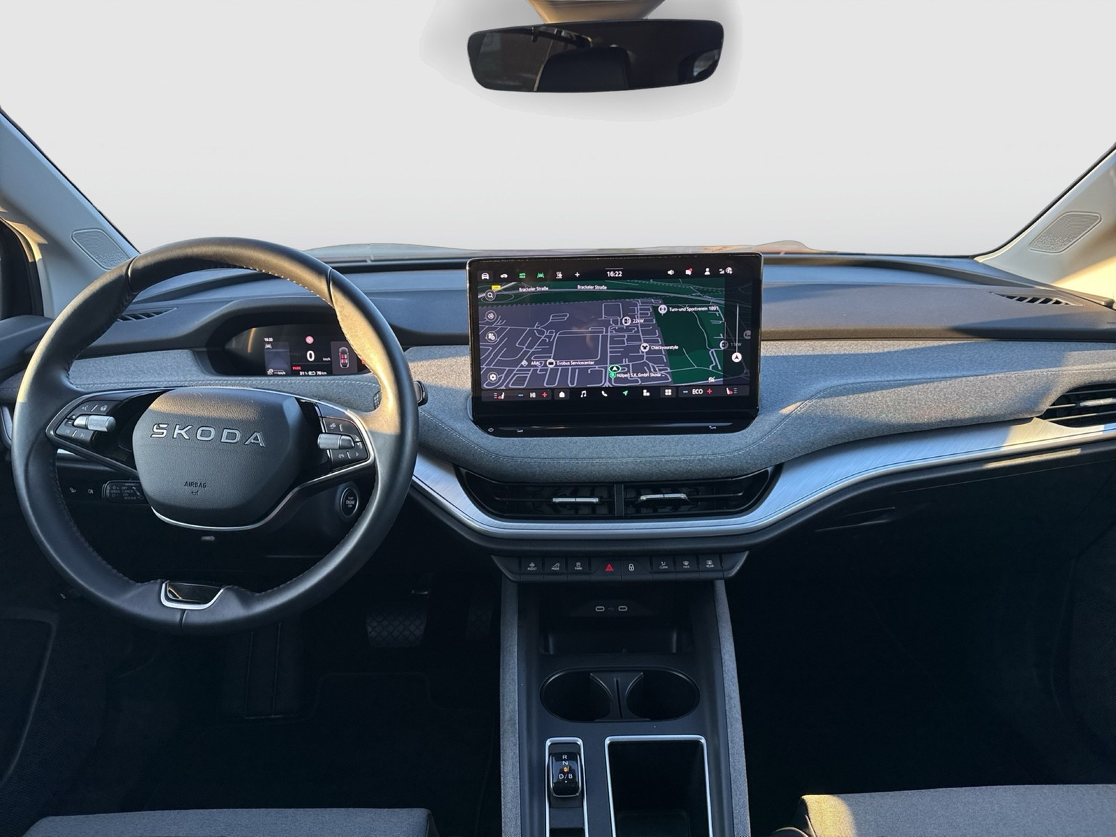 Skoda Enyaq 85x LOFT 4X4 NEUES MODELL PANO AHK CAM ACC