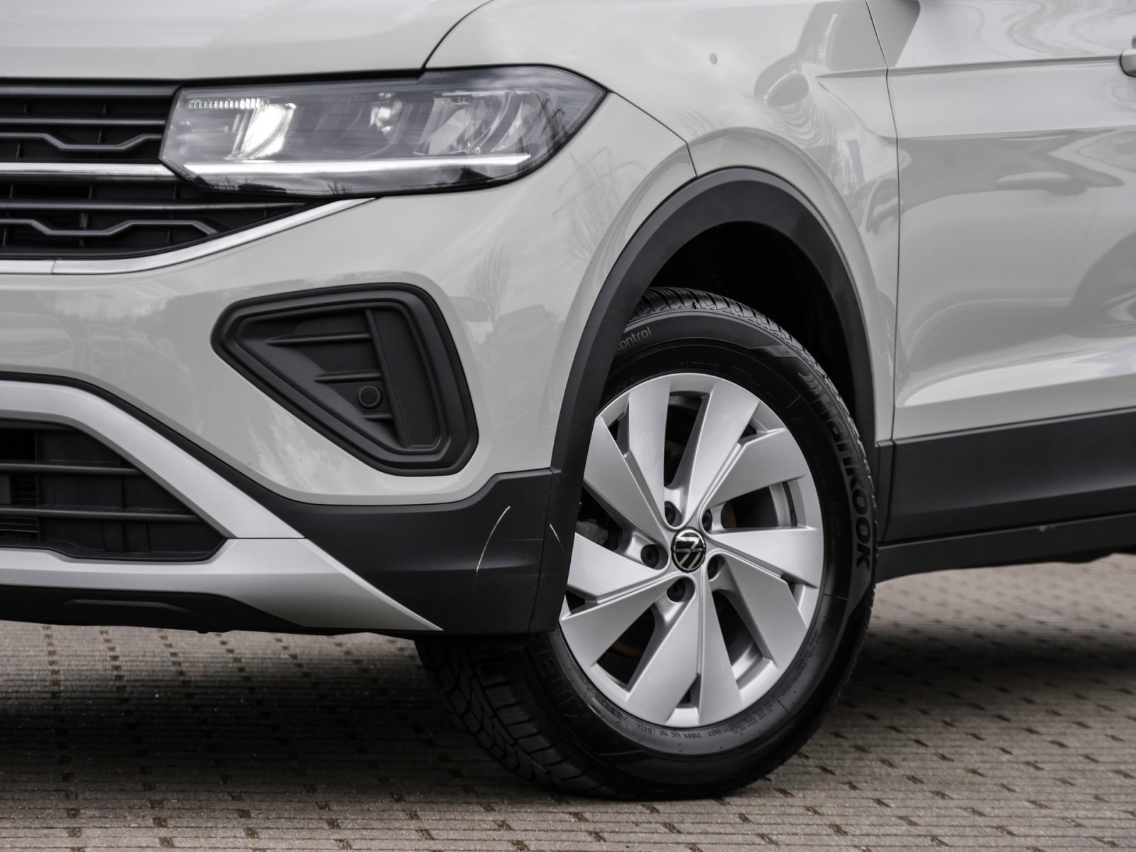Volkswagen T-Cross 1.0 LIFE ACC ALU LED NAVI SITZHEIZUNG