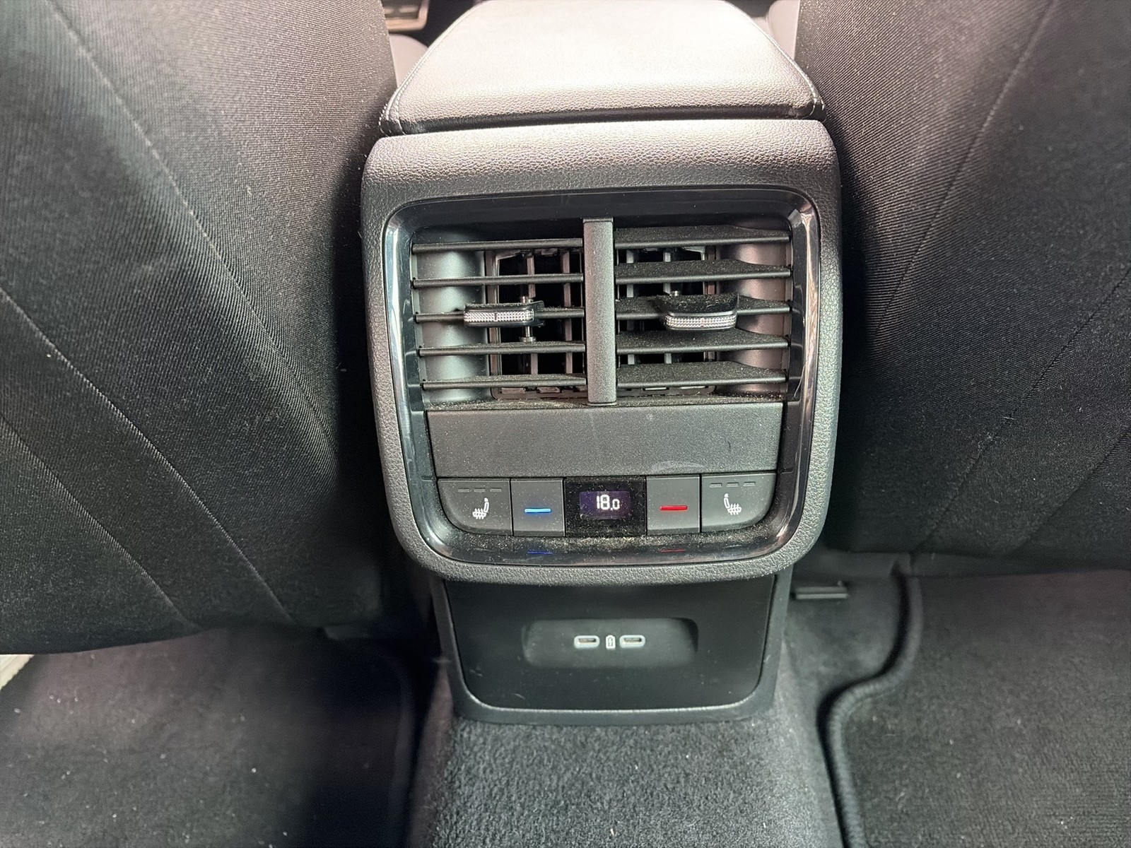 Skoda Octavia Combi 2.0 SPORTLINE ACC LM18 HEADUP NAVI