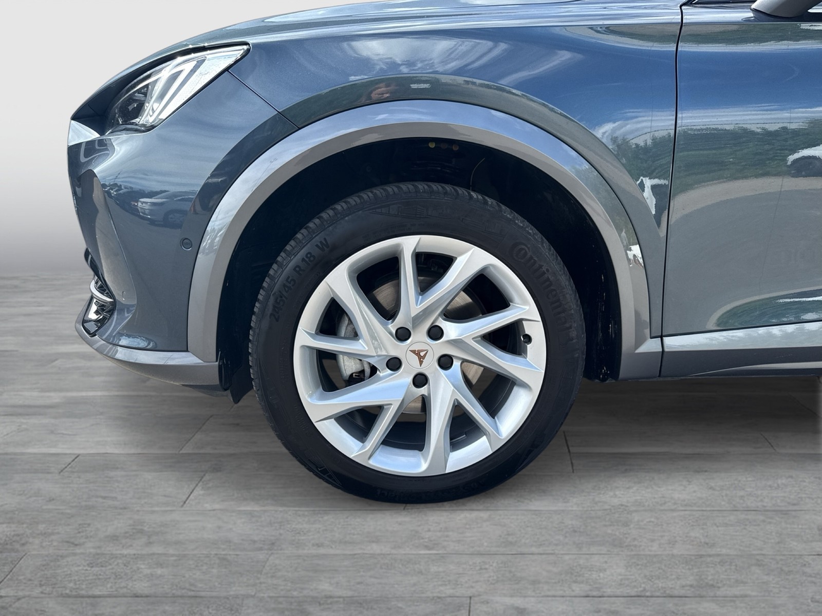 Cupra Formentor 2.0 4X4 AHK ACC LM18 NAVI CARPLAY