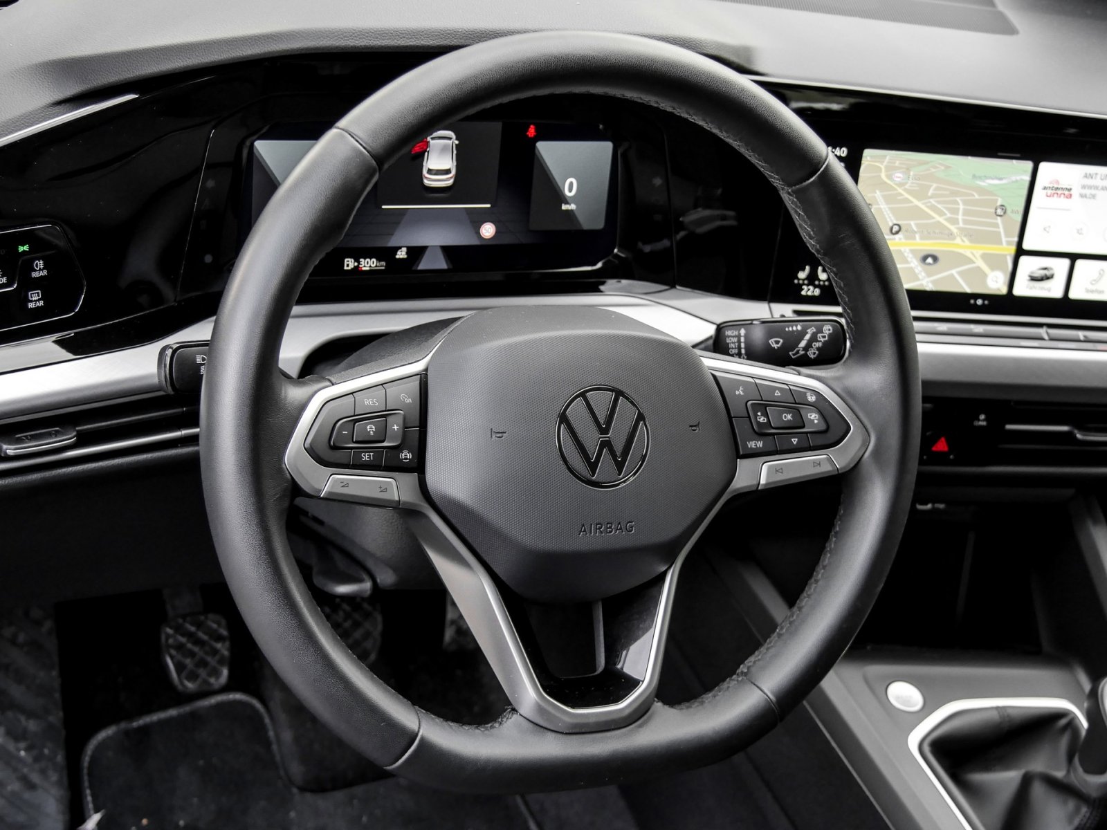 Volkswagen Golf VIII 1.5 LIFE ALU LED NAVI SITZHEIZUNG DAB+
