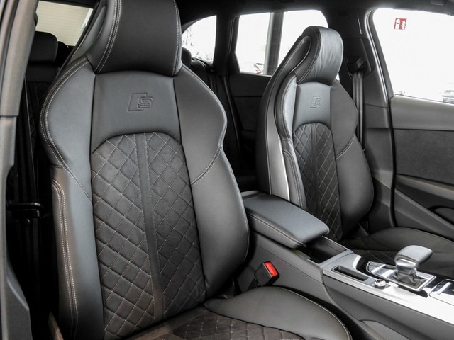Audi A4 Avant 40 S line B&O eKLAPPE ALU19