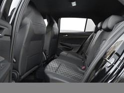 Volkswagen Golf VIII 1.5 eTSI R-LINE FACELIFT CAM ACC LM18 NAVI