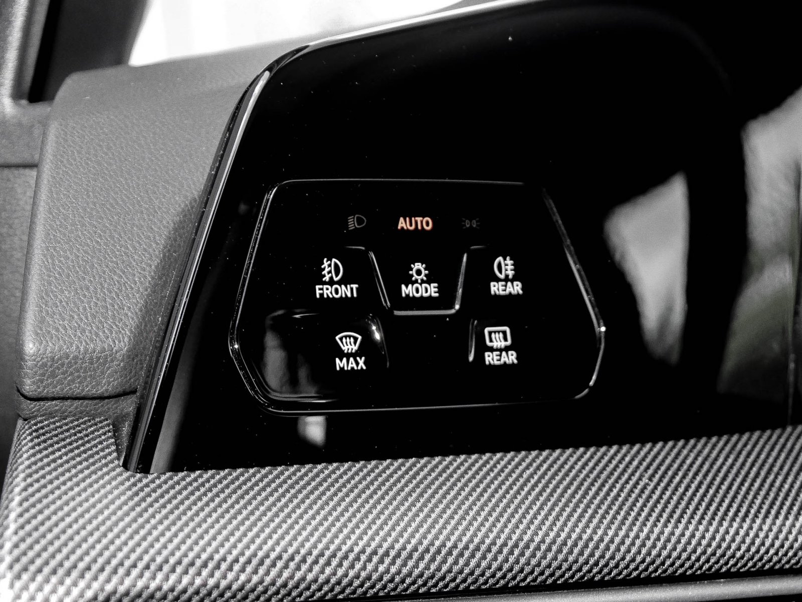 Volkswagen Golf VIII 2.0 GTI 360°KAMERA HEAD-UP AHK PANO